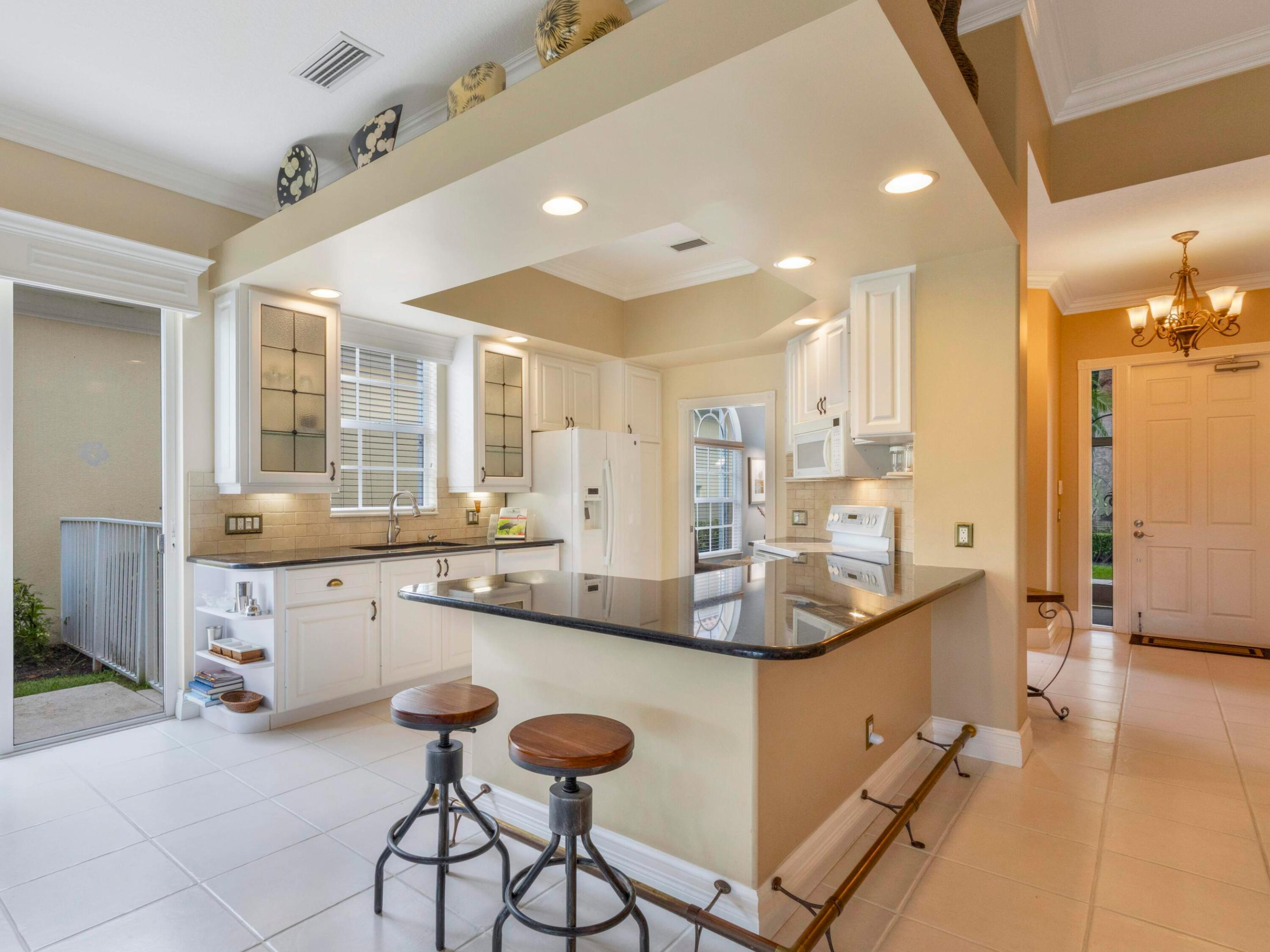 8292 Dominica Place Property Photo 10