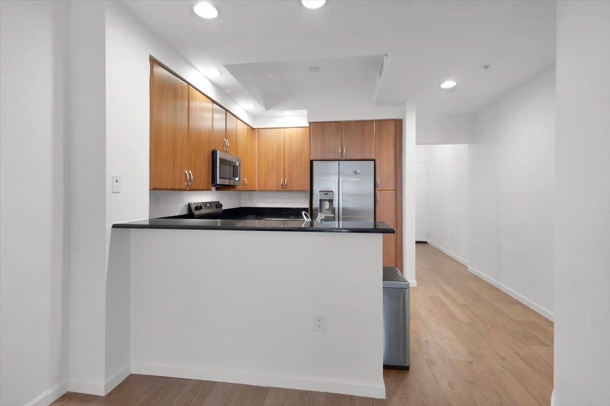 801 S Olive Avenue 105 Property Photo 12