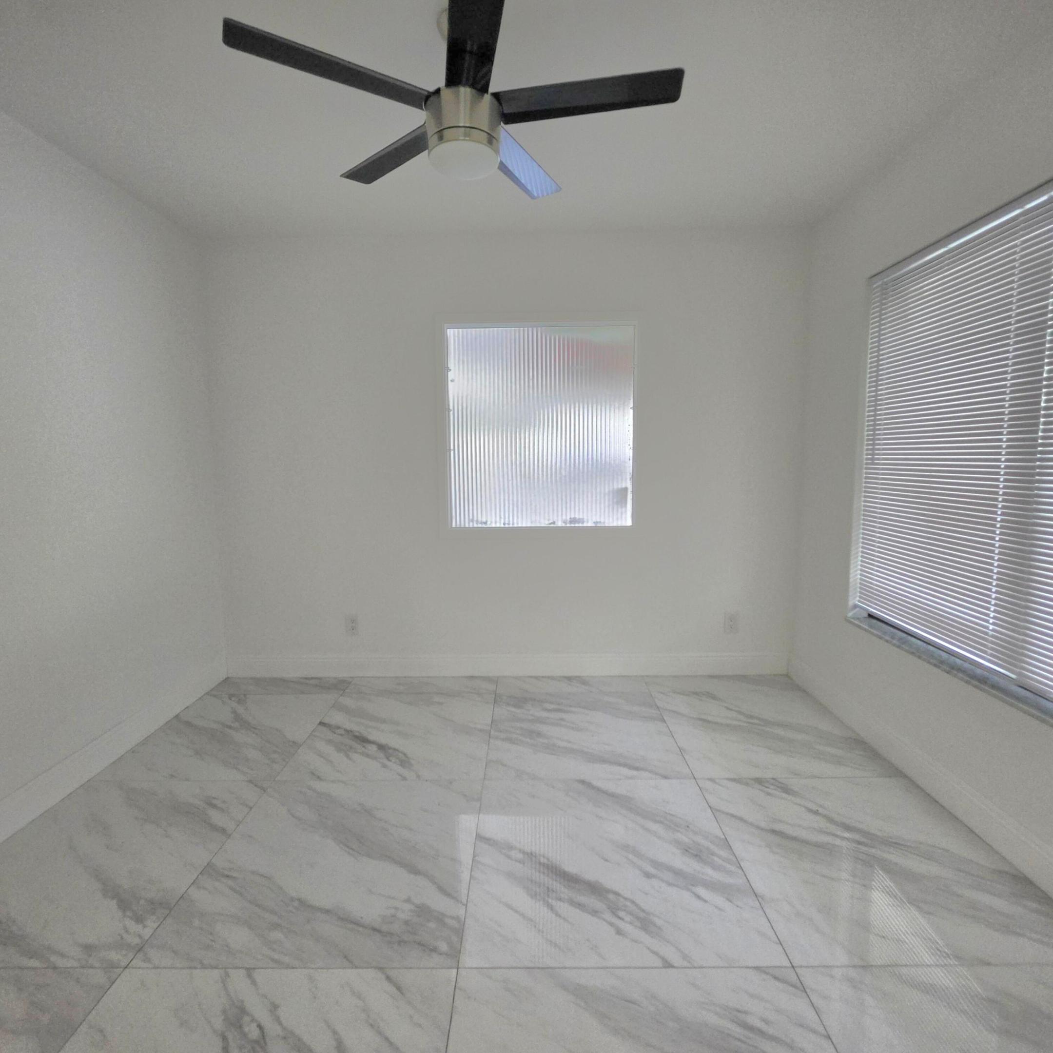 4190 Sw 4th Street Property Photo 6