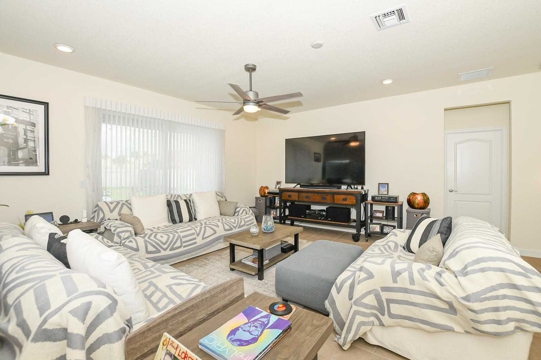 7472 Nw Greenspring Street Property Photo 16
