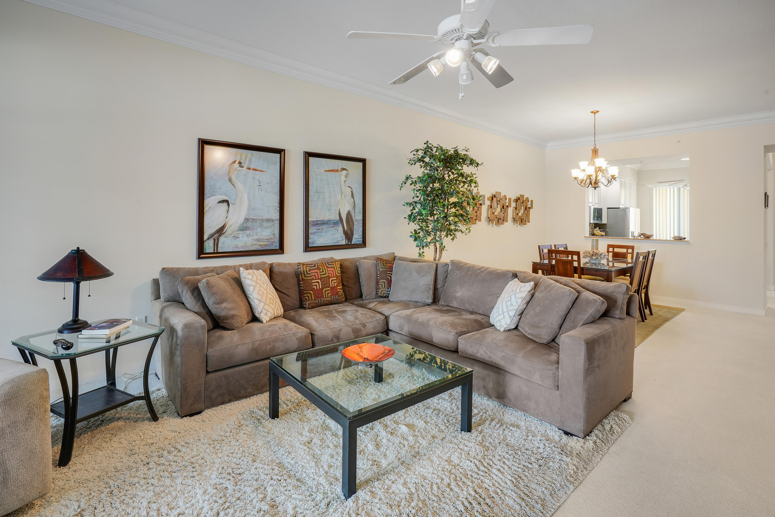 B26020975 Property Photo 11