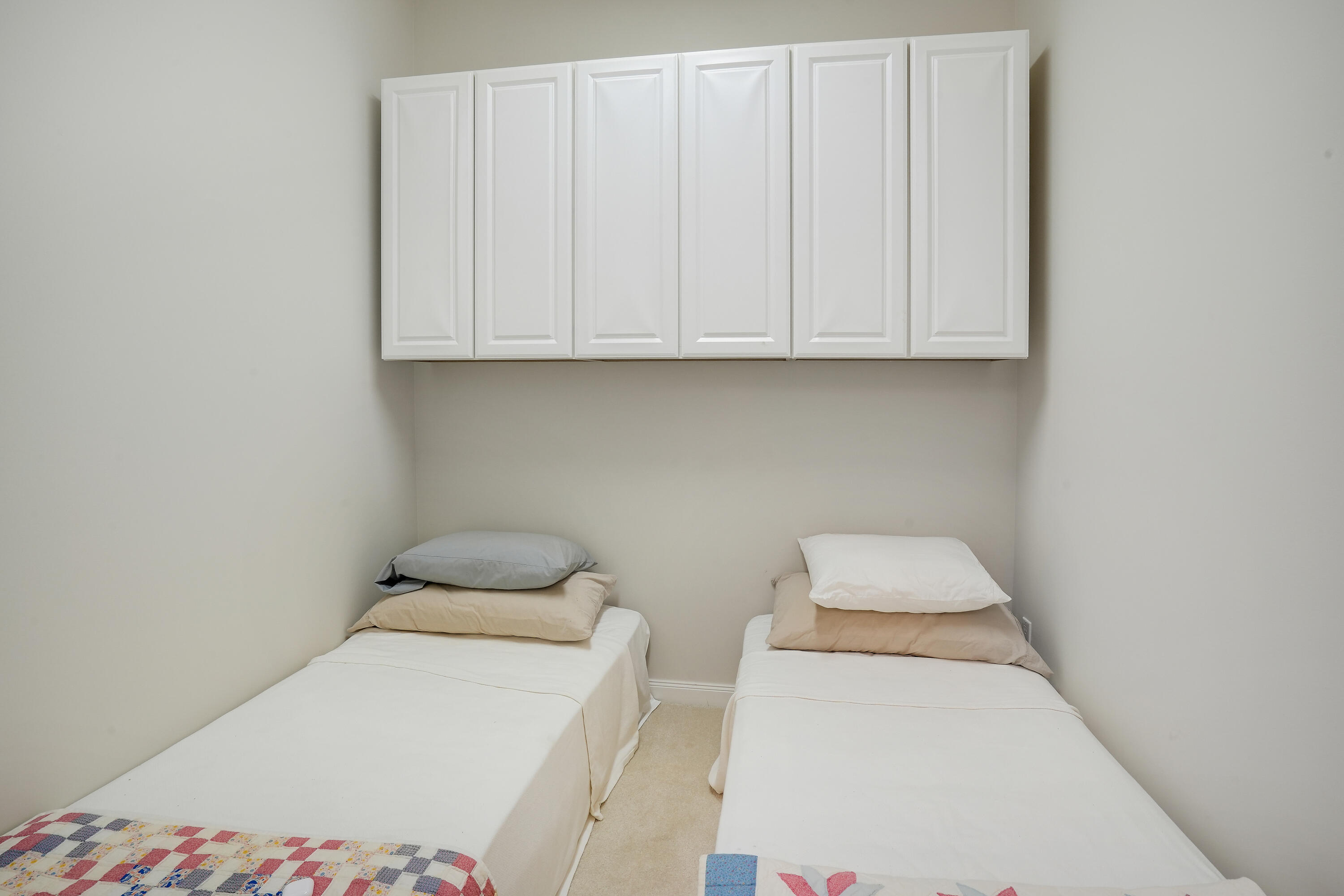 B26020975 Property Photo 26