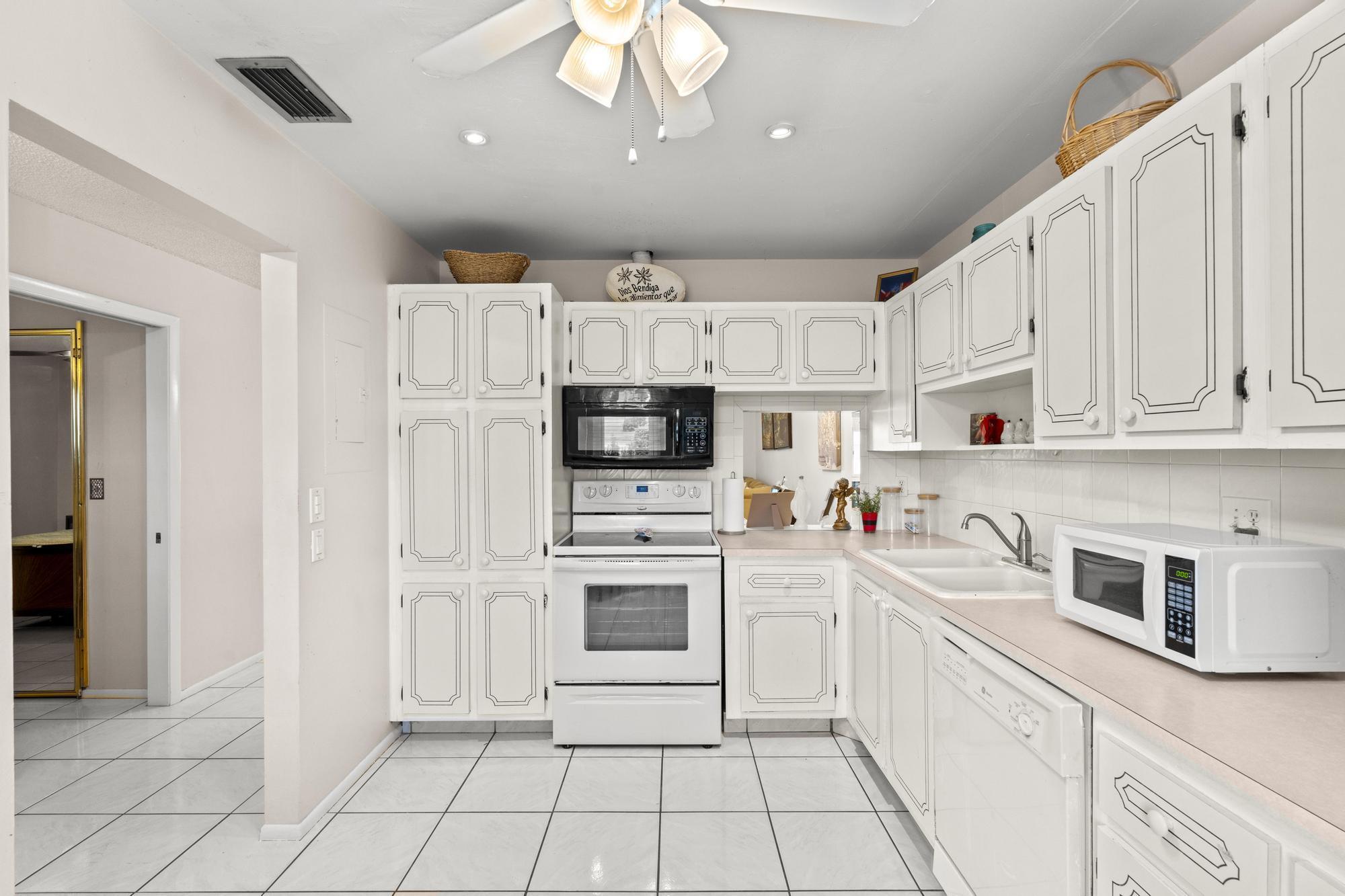 5775 W Fernley Dr Drive W 134 Property Photo 8