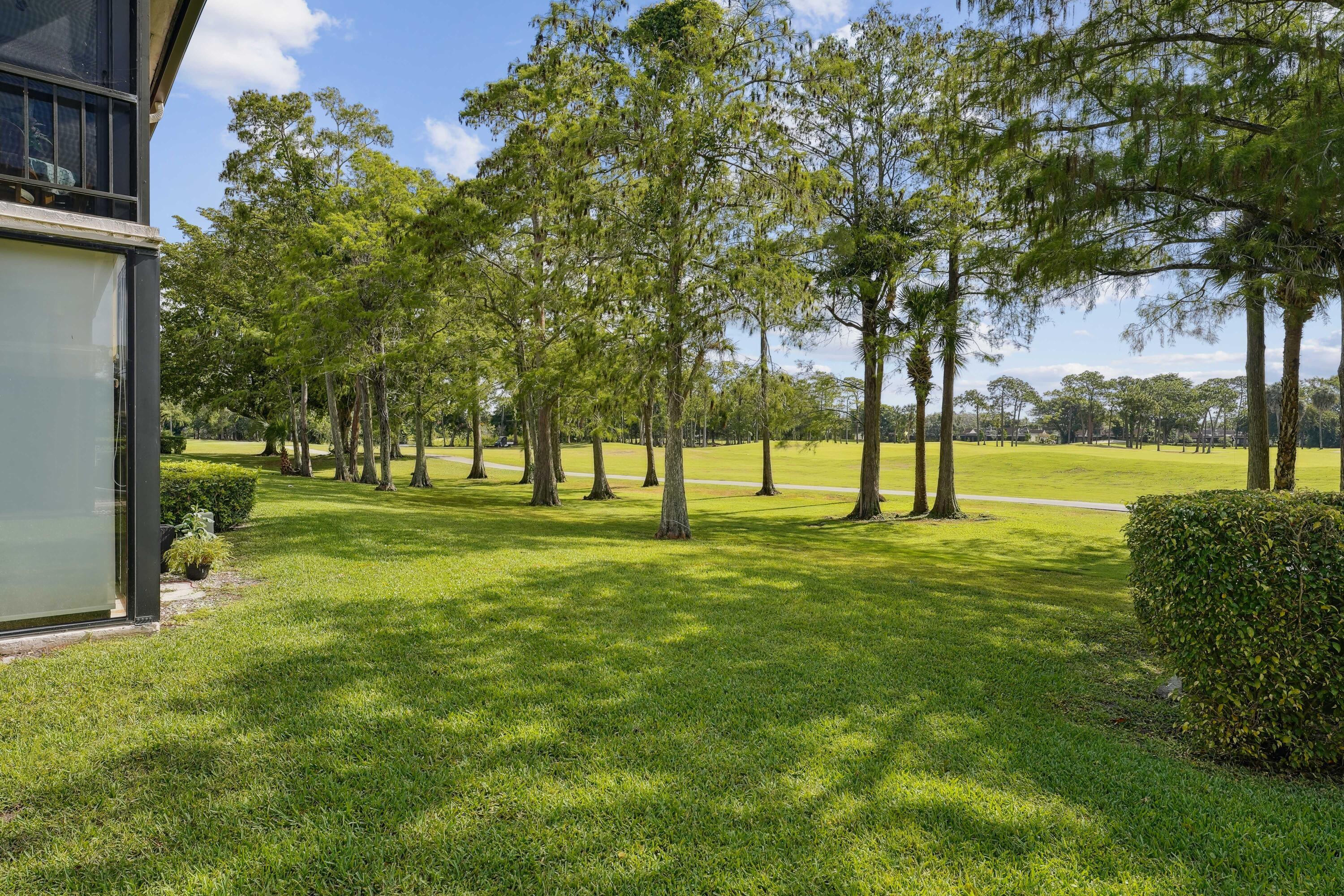 21650 Juego Circle 24b Property Photo 5