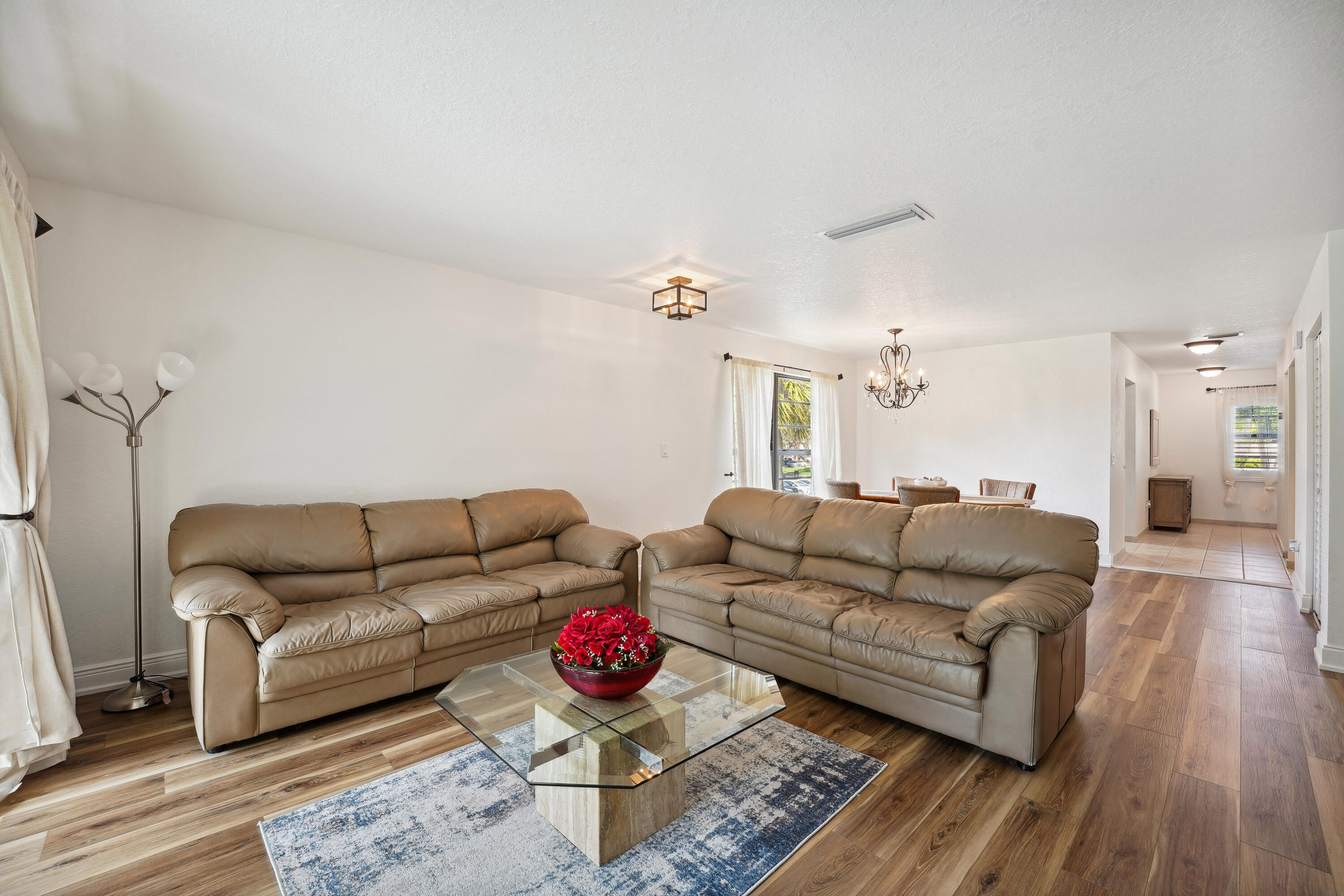 21650 Juego Circle 24b Property Photo 13