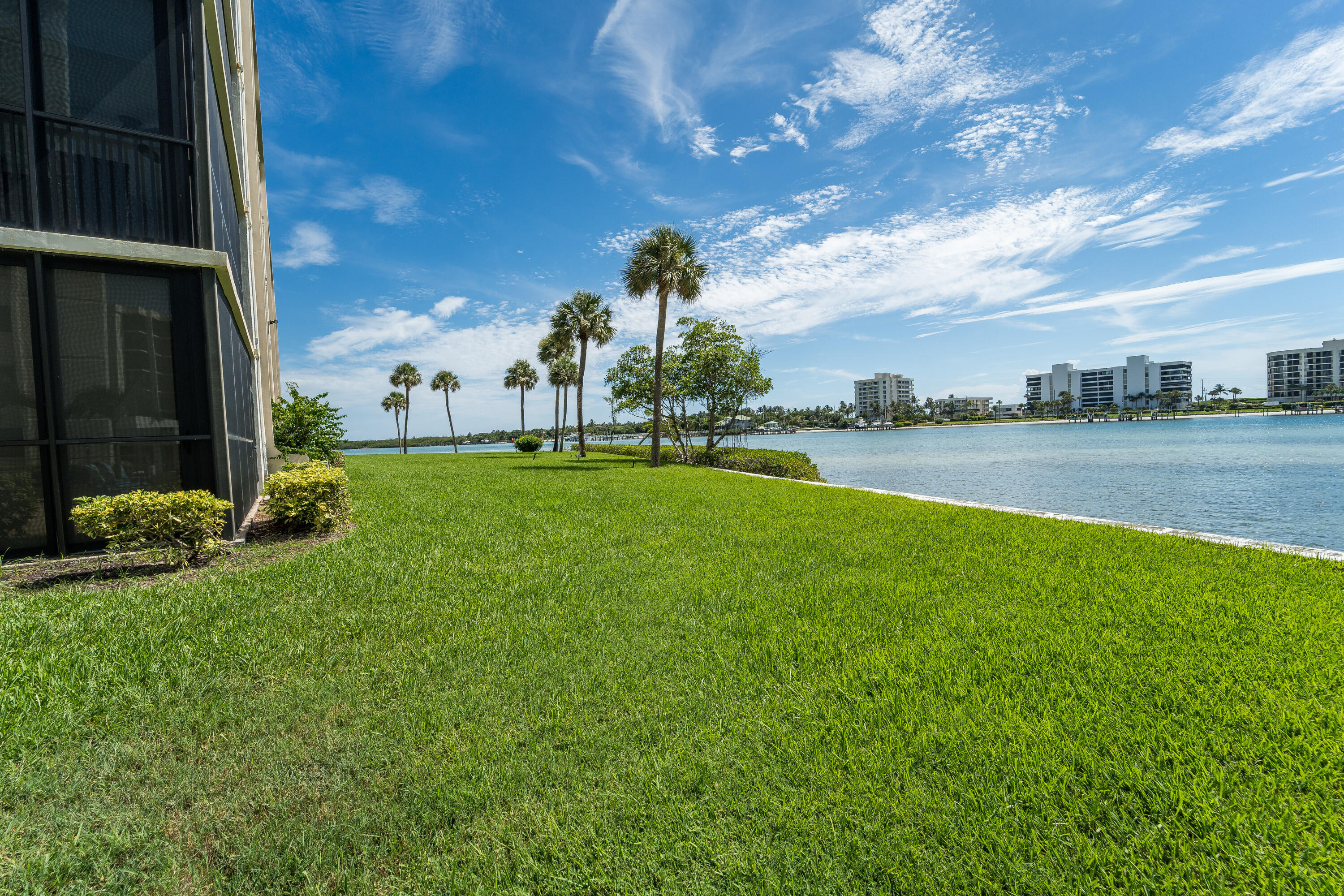 100 Intracoastal Place 205 Property Photo 8