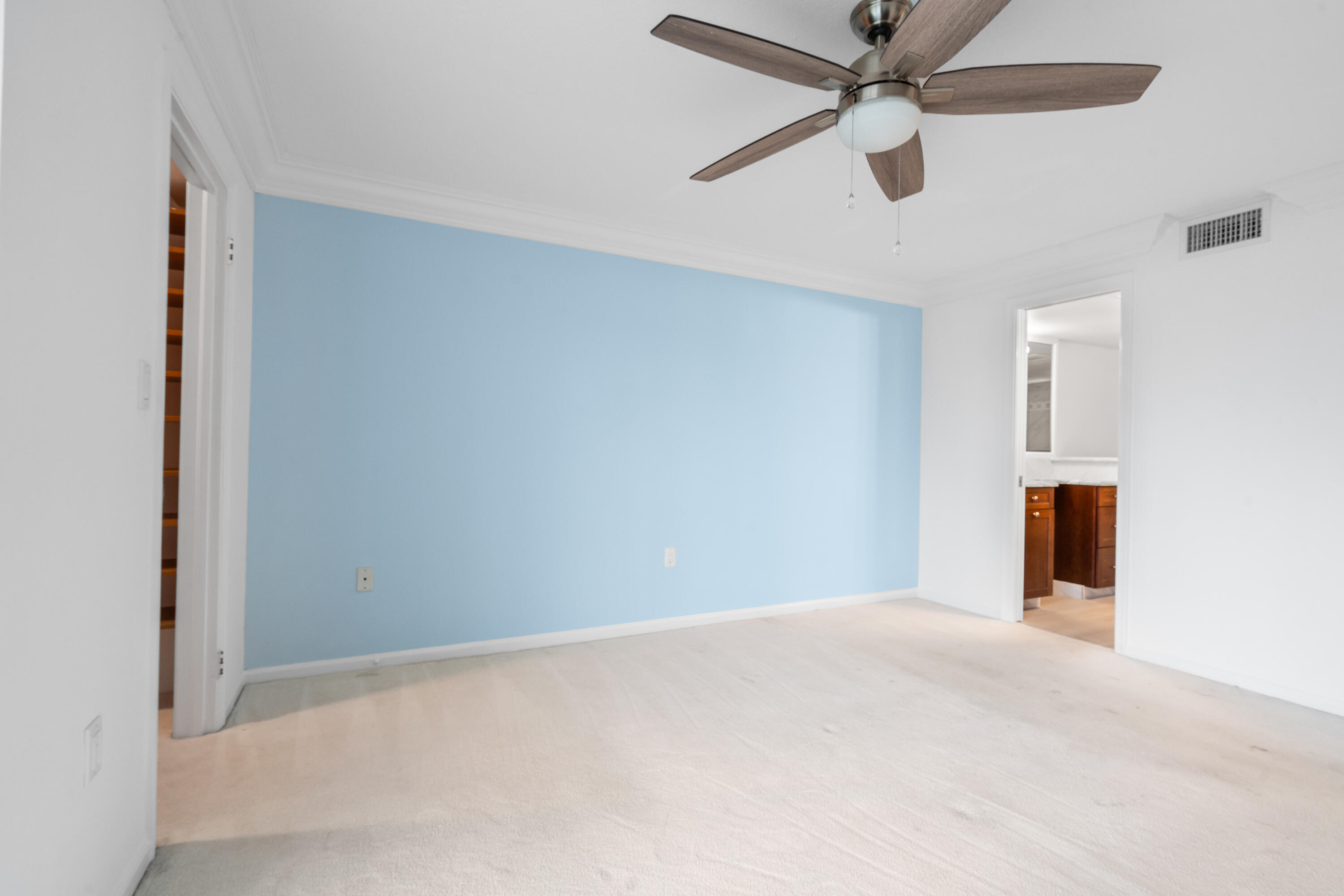 100 Intracoastal Place 205 Property Photo 20