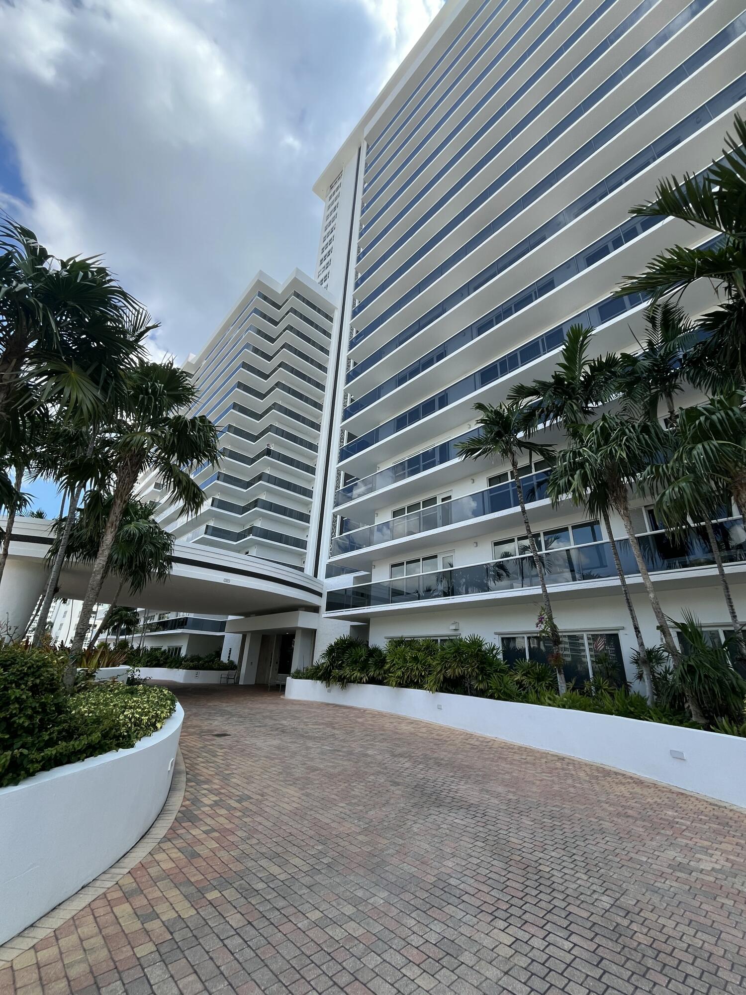 3500 Galt Ocean Drive 208 Property Photo 75