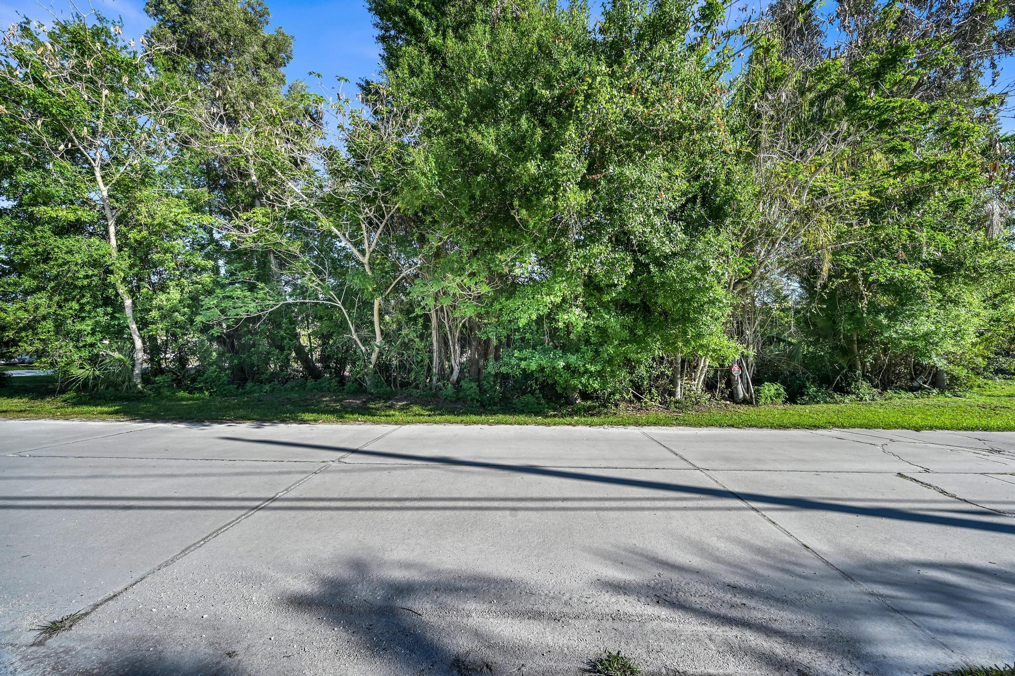 0 Unassigned Property Photo 6