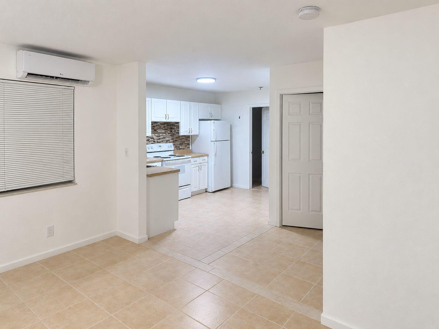 3800 Sw 2nd Court 1-6 Property Photo 6