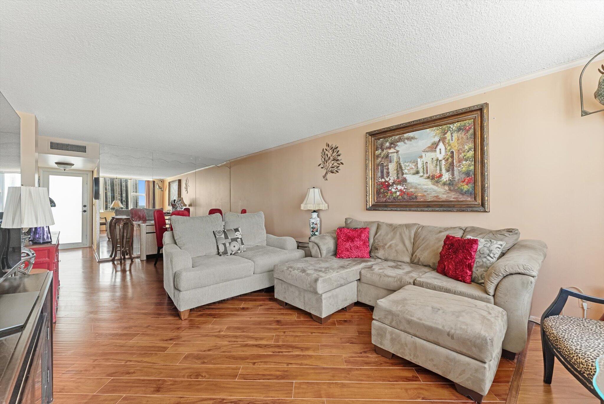 201 N Ocean Boulevard 1102 Property Photo 11