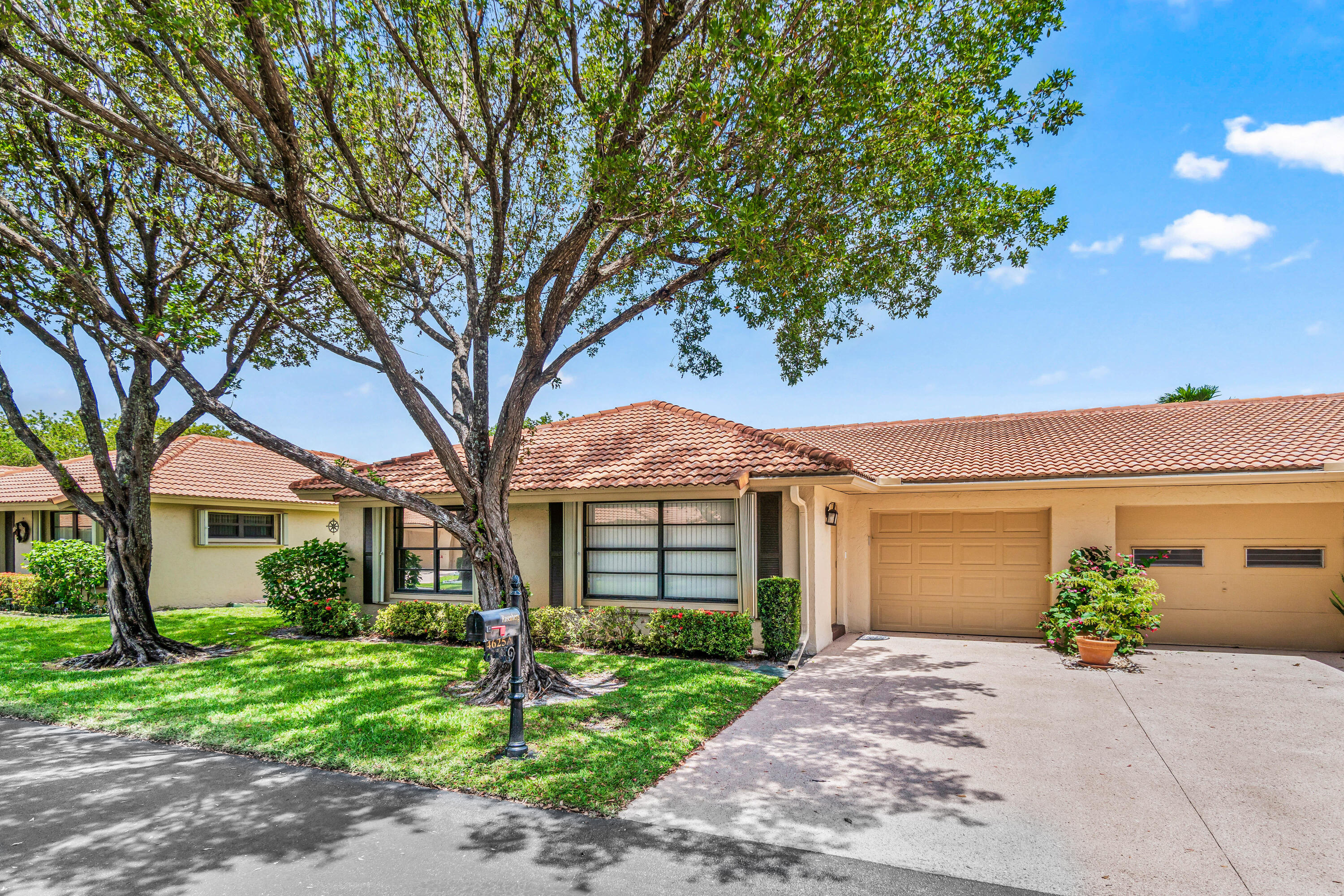 4625 Rosewood Tree Court A Property Photo 3