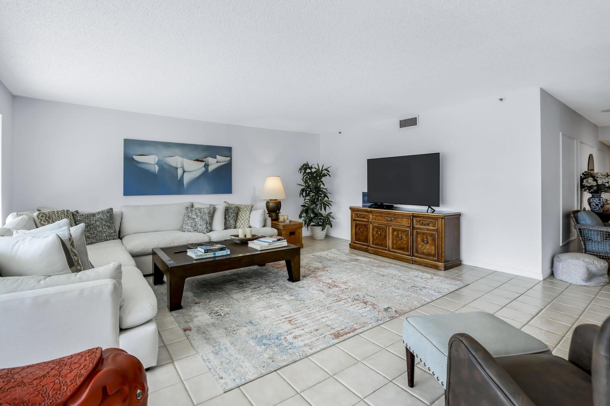 4301 N Ocean Boulevard A206 Property Photo 5