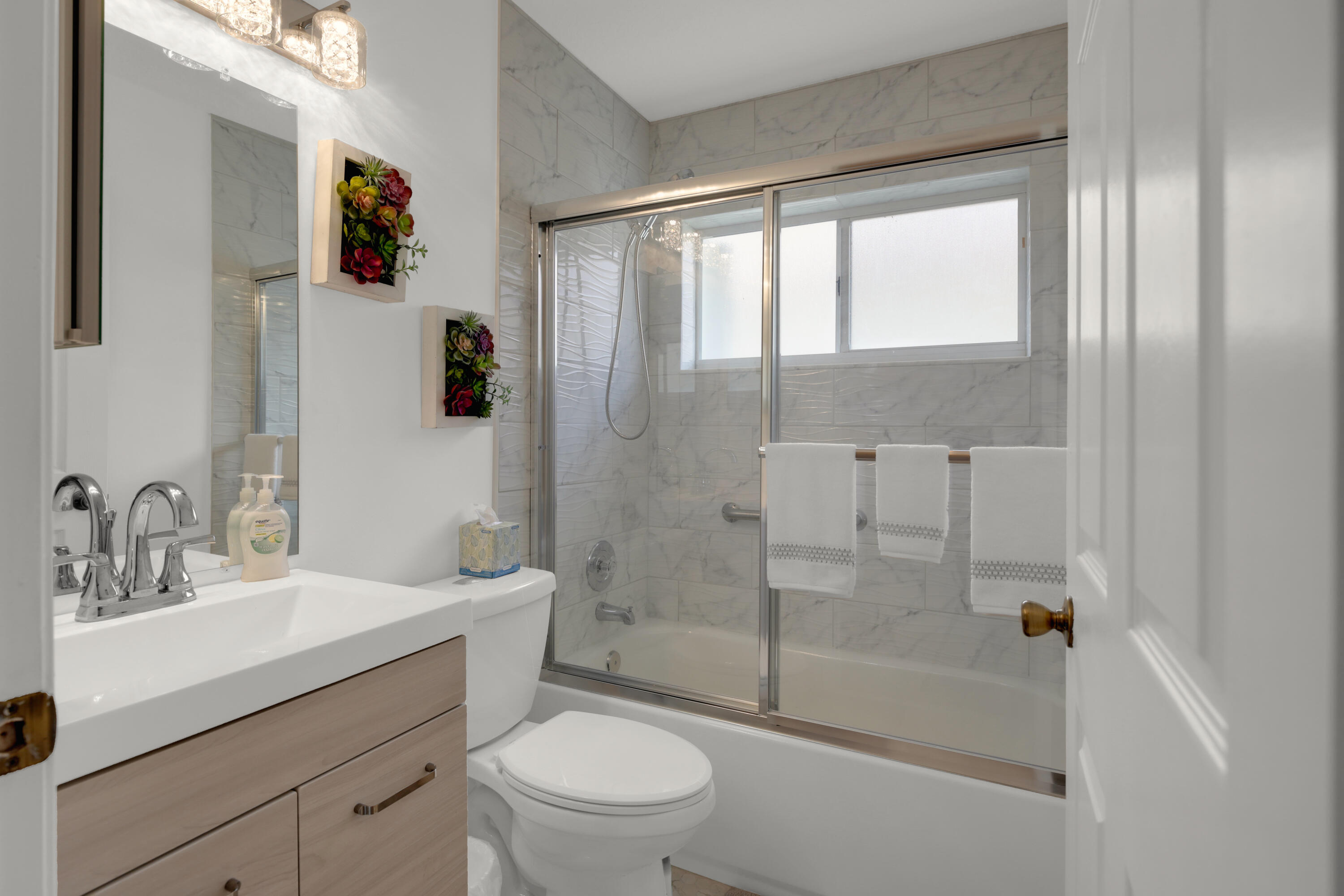 1868 Barnstable Road Property Photo 28
