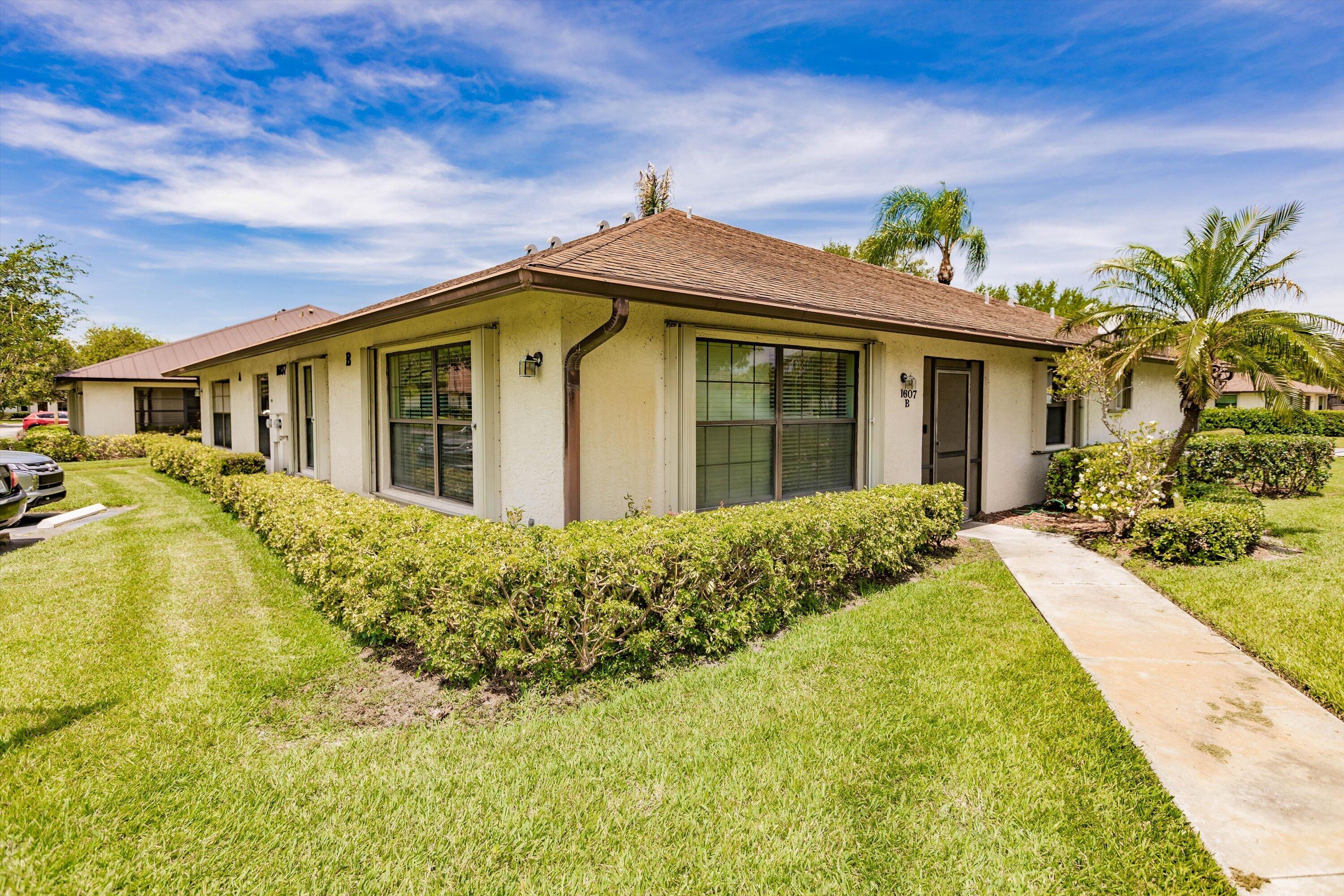 1607 Laurel Leaf Lane B Property Photo 1