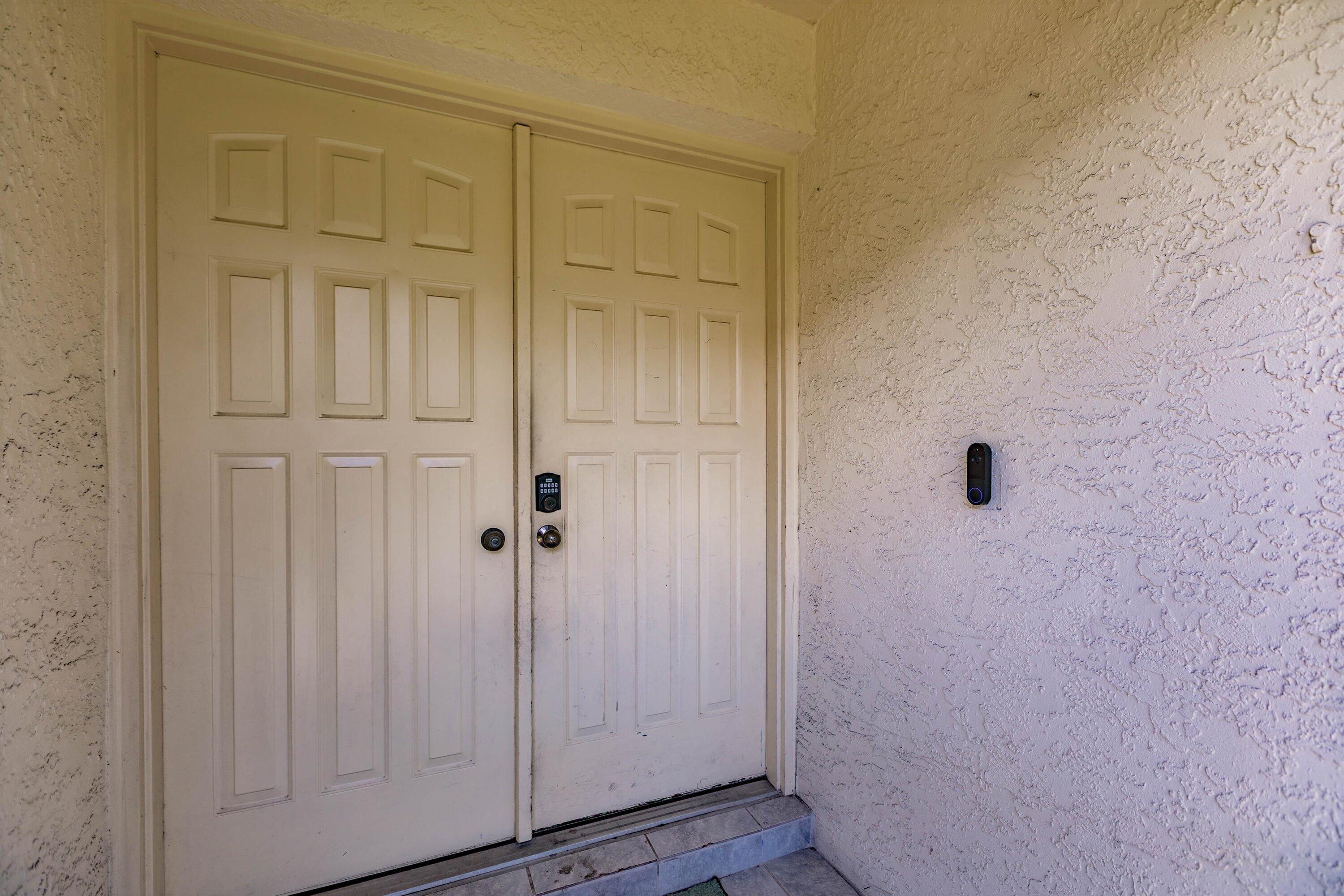 1607 Laurel Leaf Lane B Property Photo 14