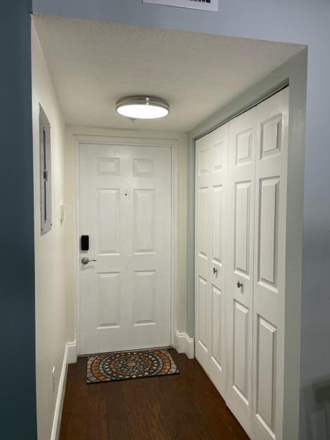 822 Villa Circle Property Photo 8