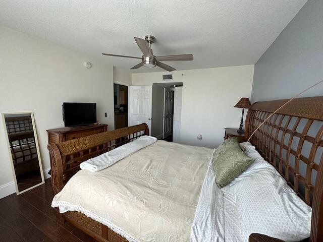 822 Villa Circle Property Photo 11