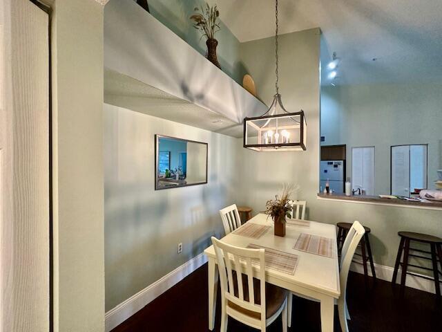 822 Villa Circle Property Photo 19
