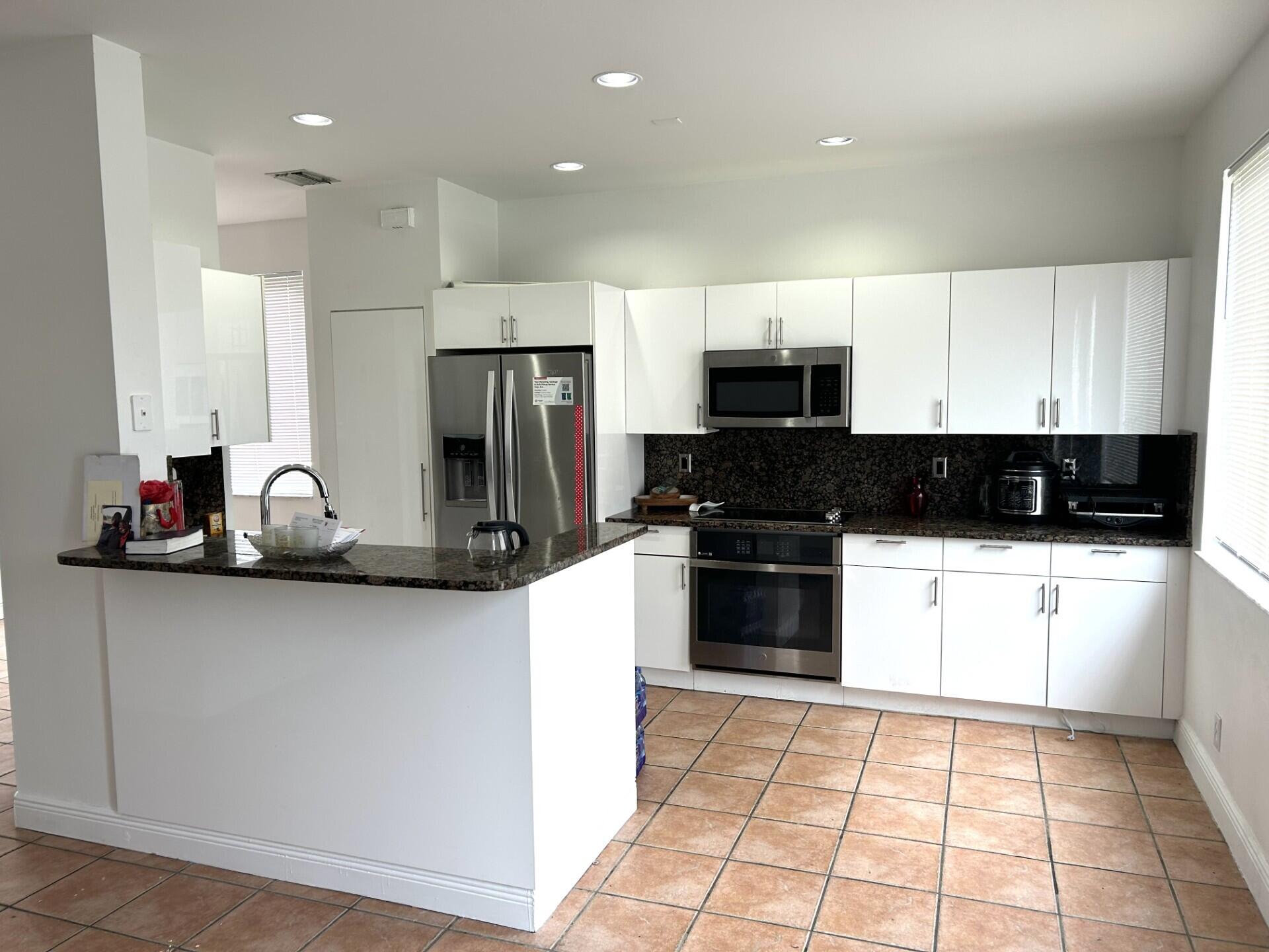 4361 Dogwood Circle Property Photo 7