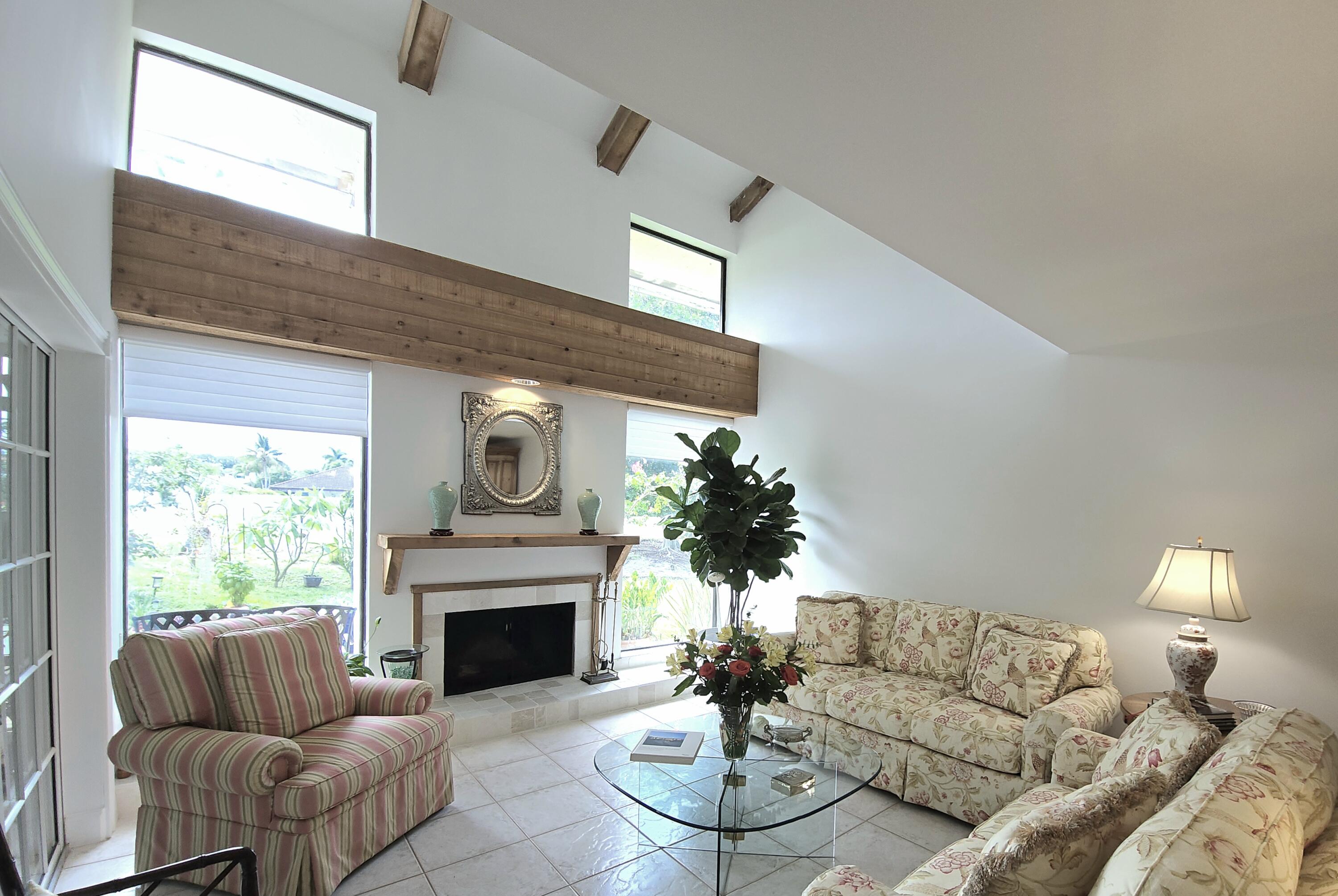 6062 Glendale Drive Property Photo 6