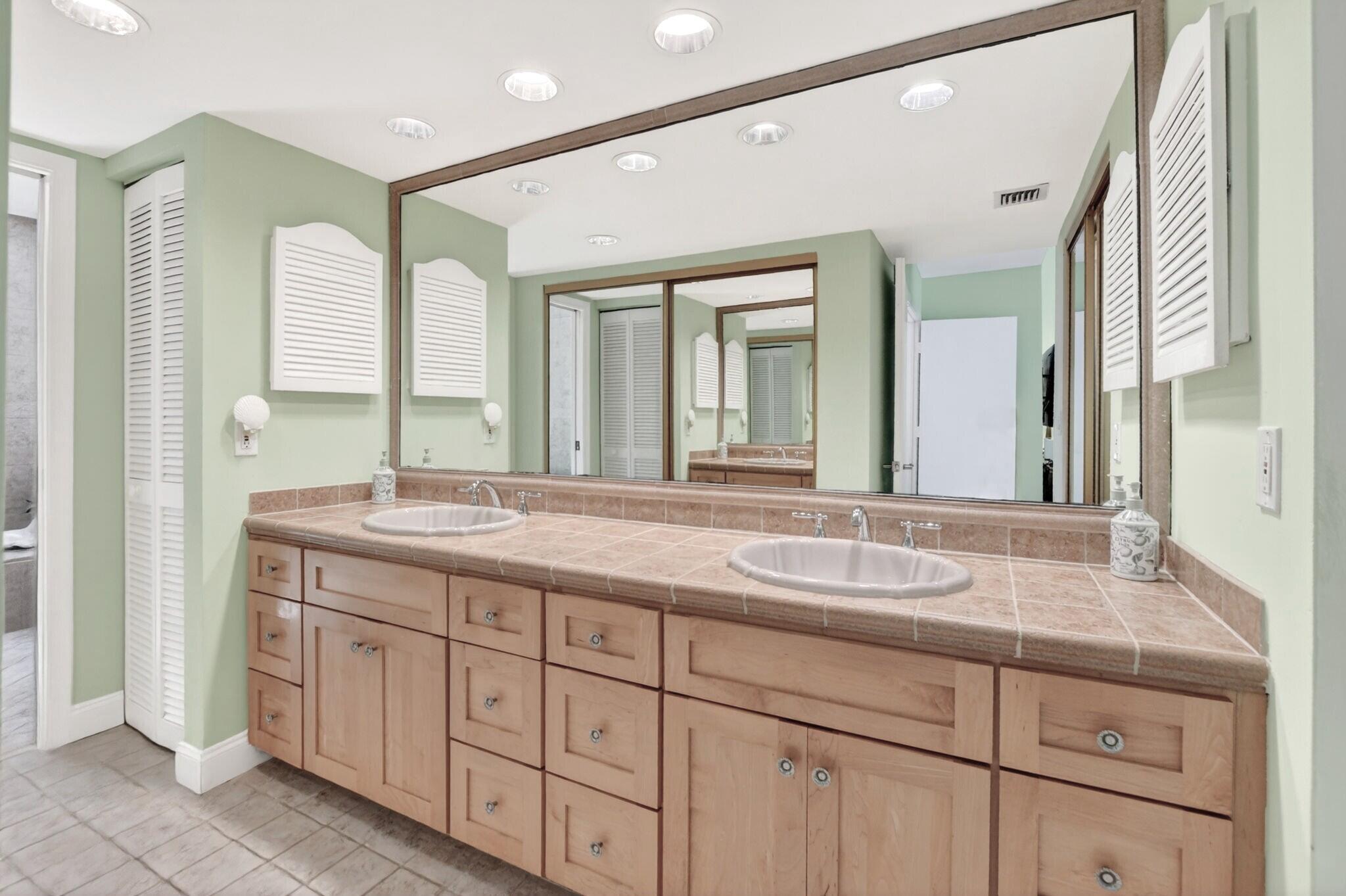 6062 Glendale Drive Property Photo 14