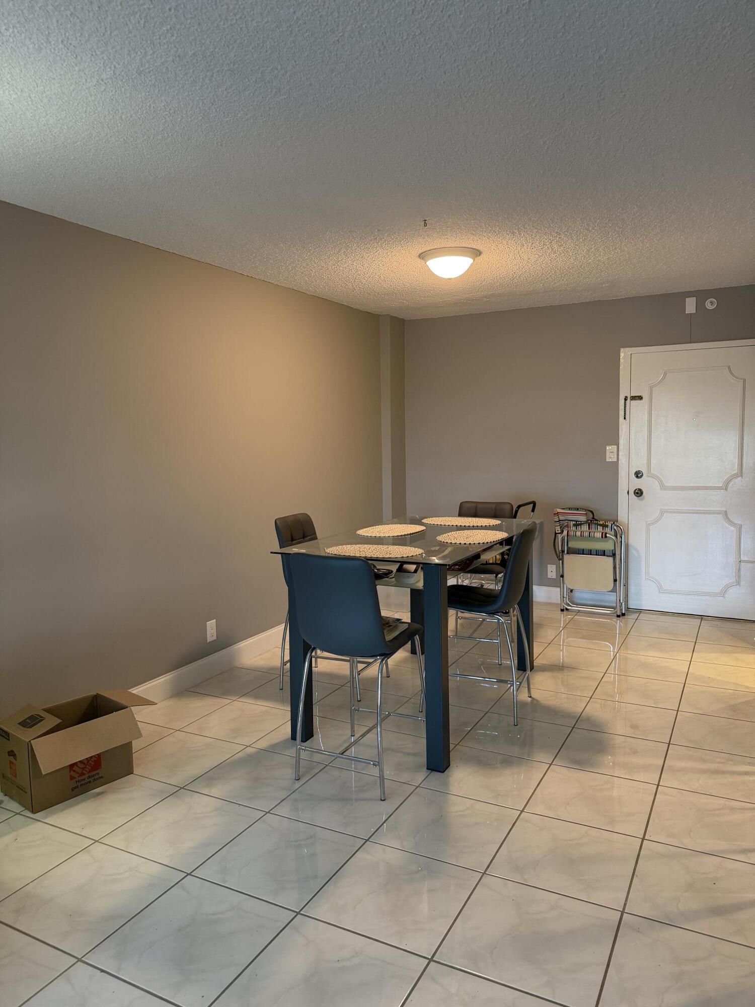 405 N Ocean Boulevard 809 Property Photo 6