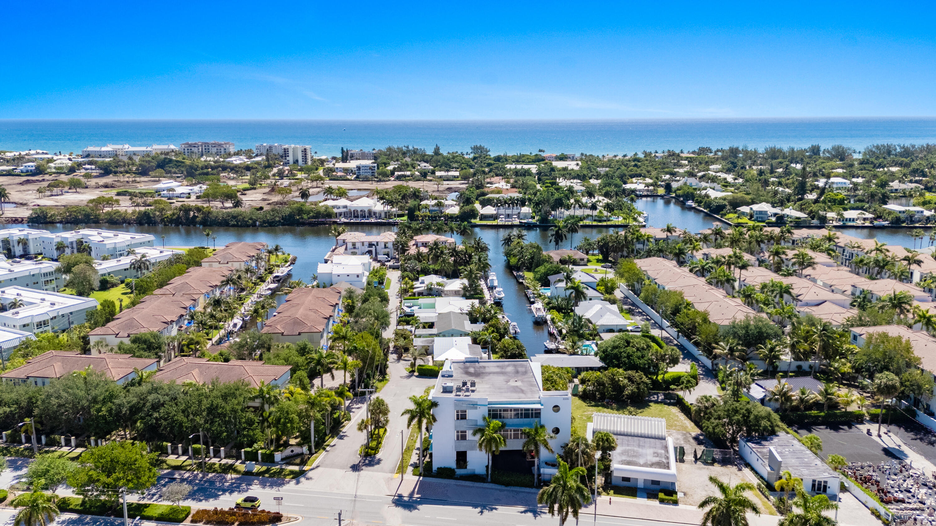 3330 N Federal Highway Property Photo 4