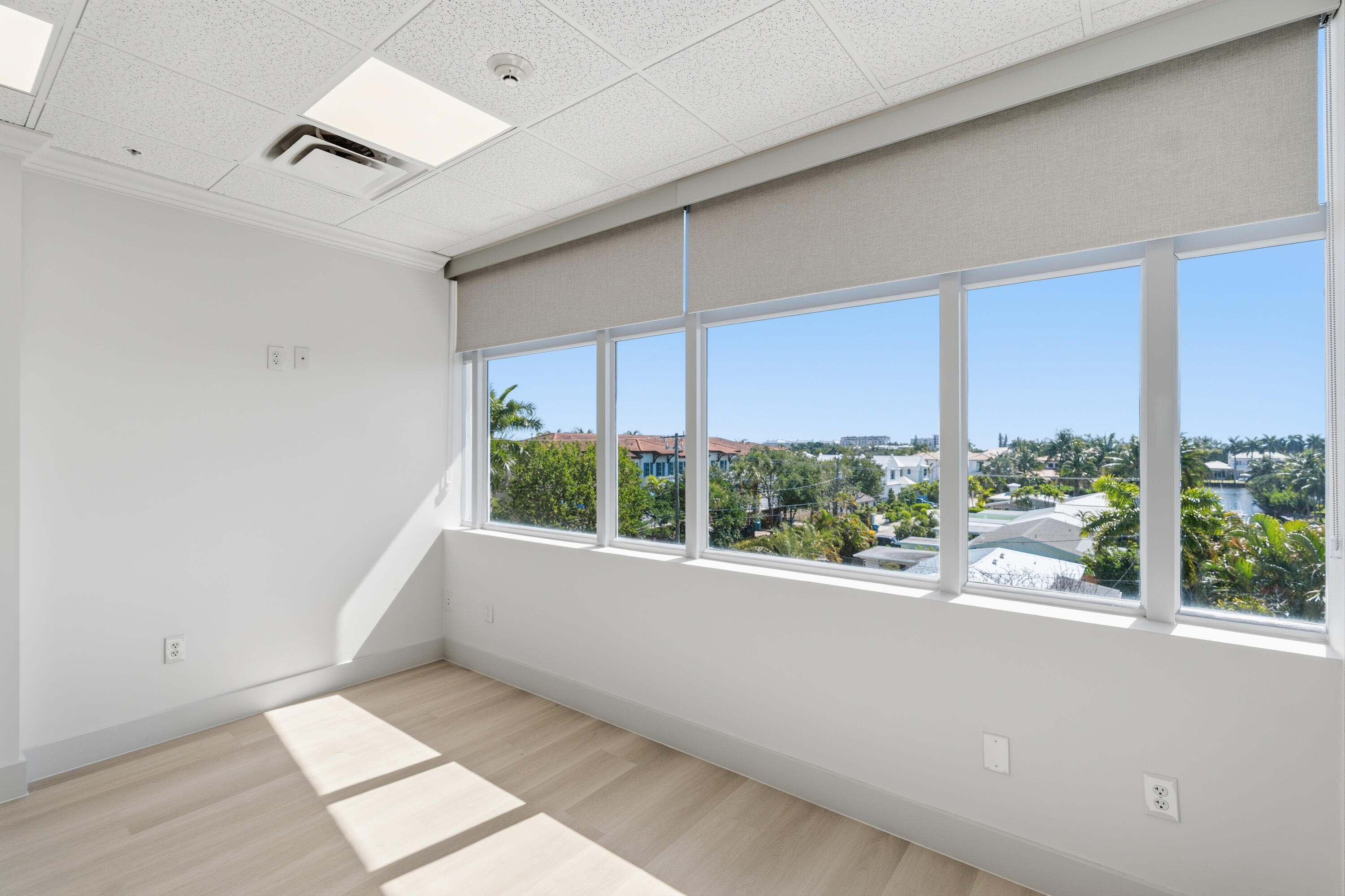 3330 N Federal Highway Property Photo 21