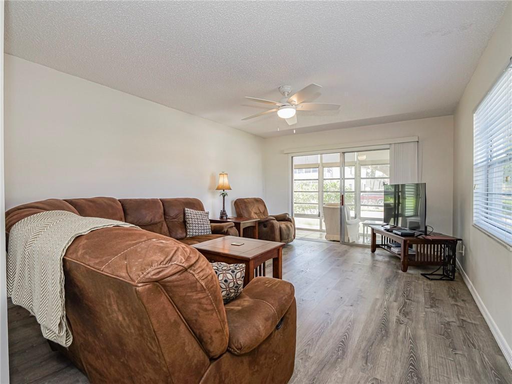 28 Pine Arbor Lane 101 Property Photo 11