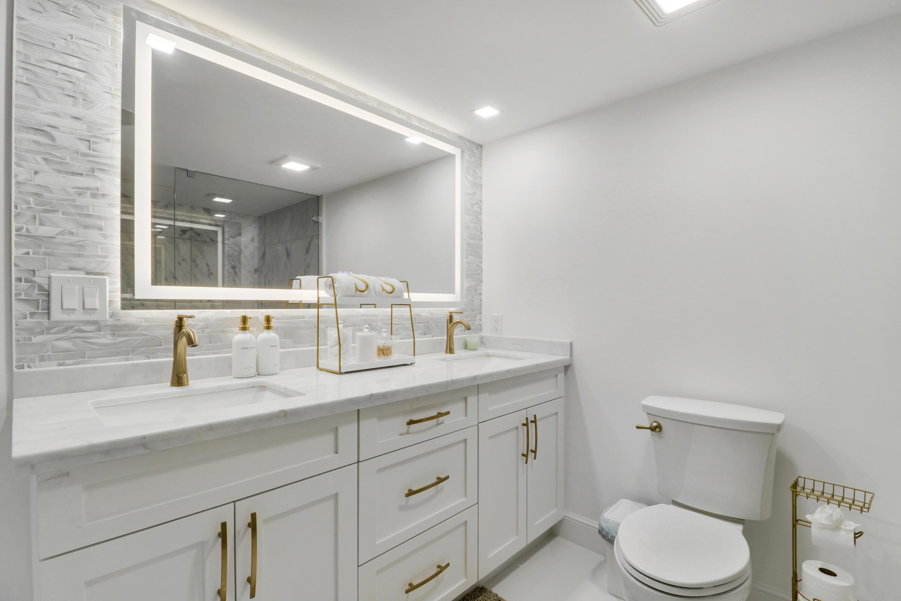 5280 N Ocean Drive 2f Property Photo 15