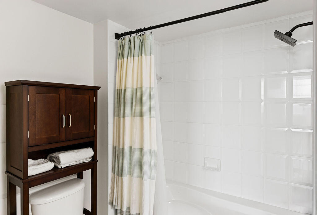 616 Clearwater Park Road 1110 Property Photo 15