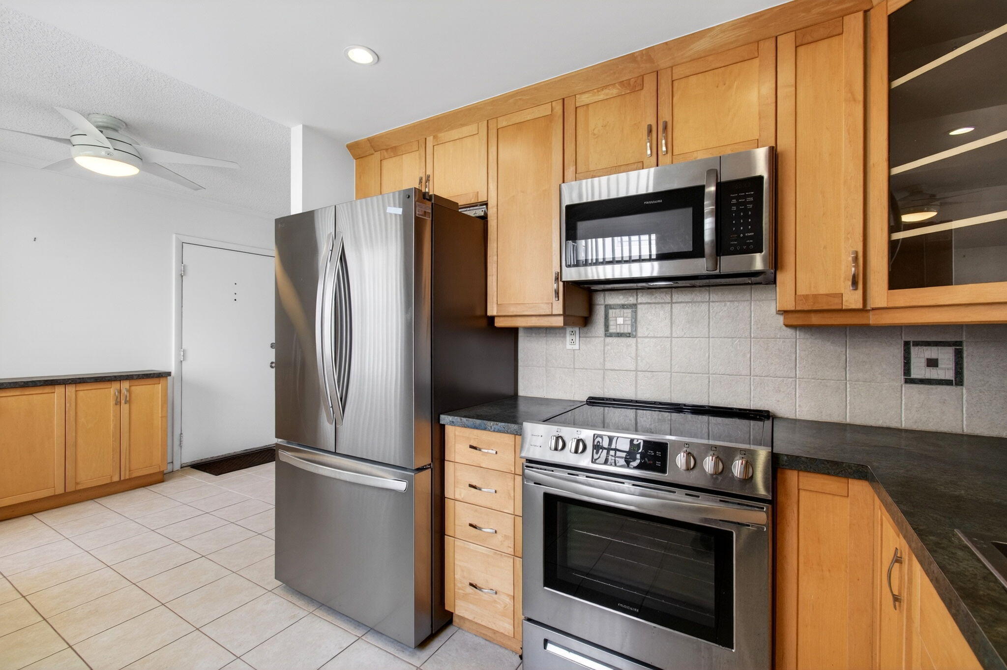 167 Normandy D Property Photo 6