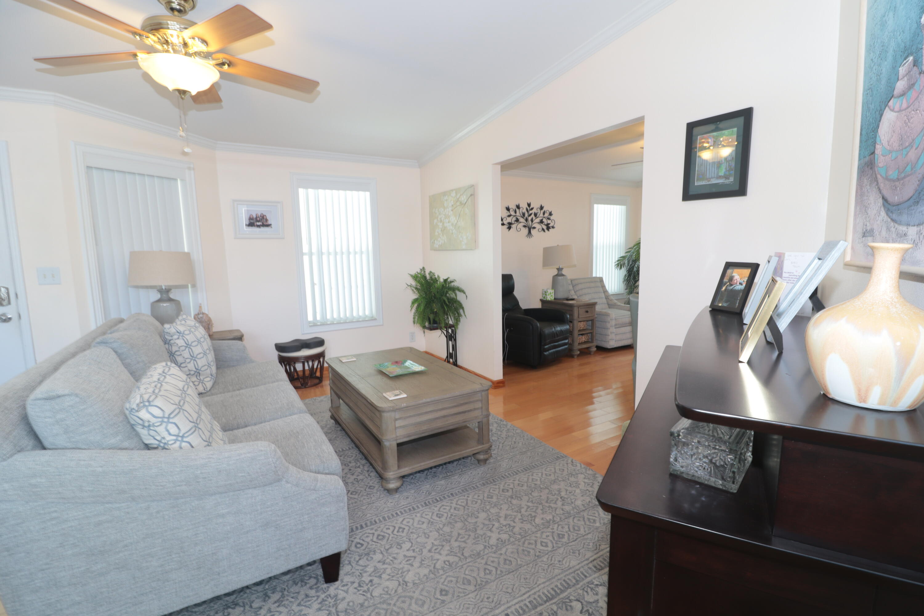 9002 Fomento Bay Property Photo 9