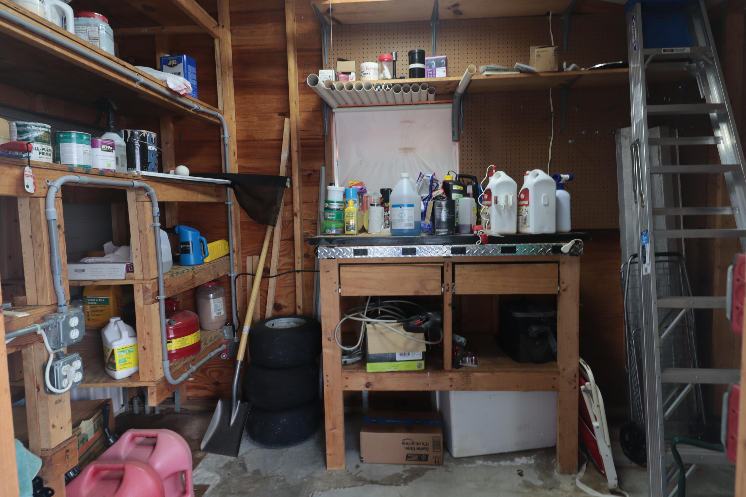 9002 Fomento Bay Property Photo 29