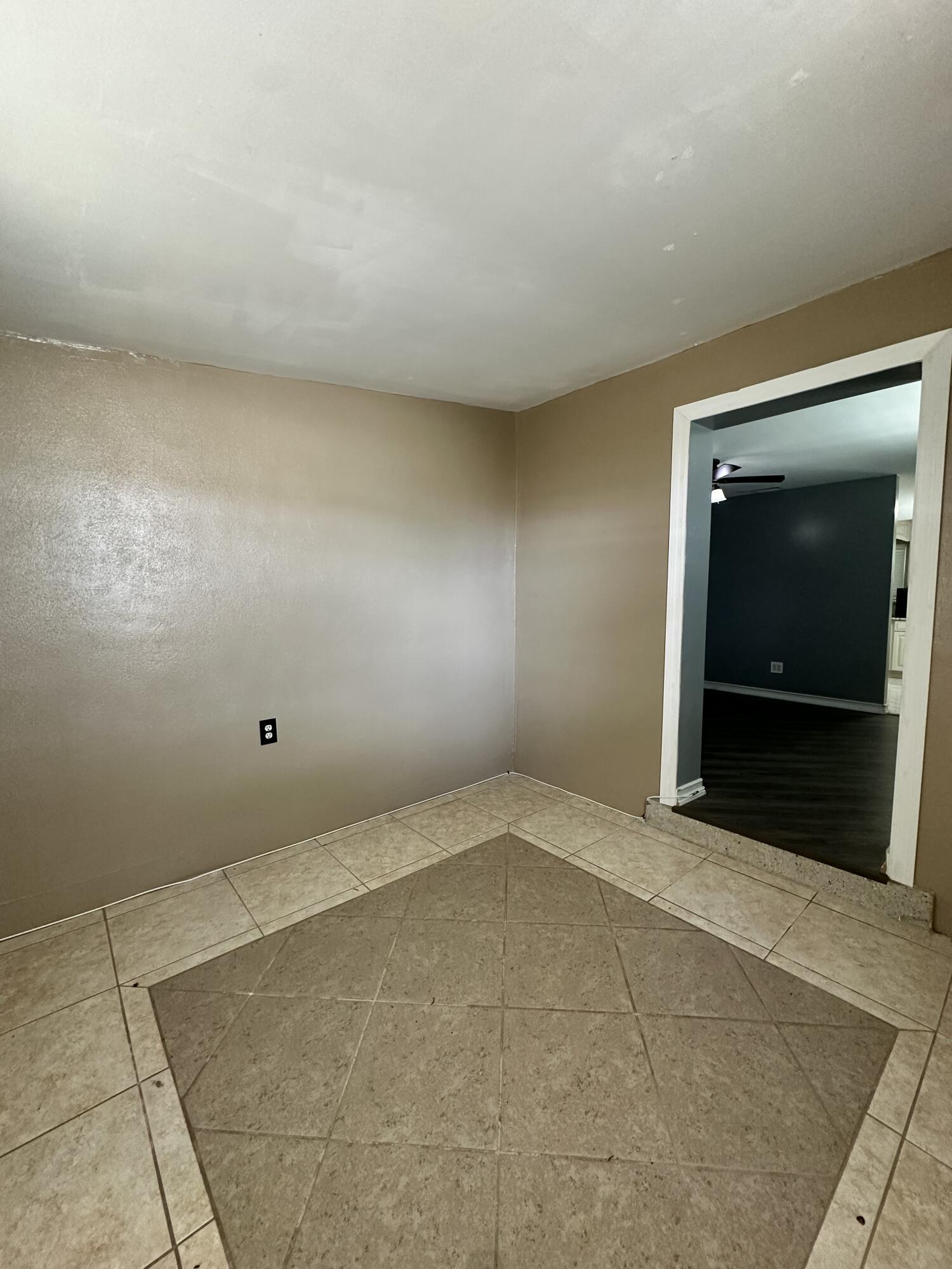 1005 Nw 5th Street Property Photo 9