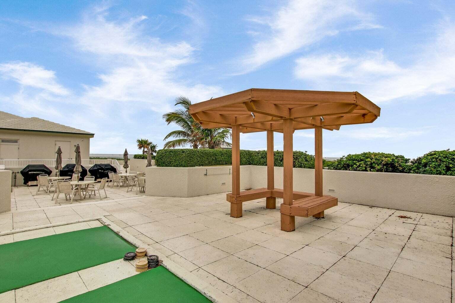 5510 N Ocean Drive 12b Property Photo 48