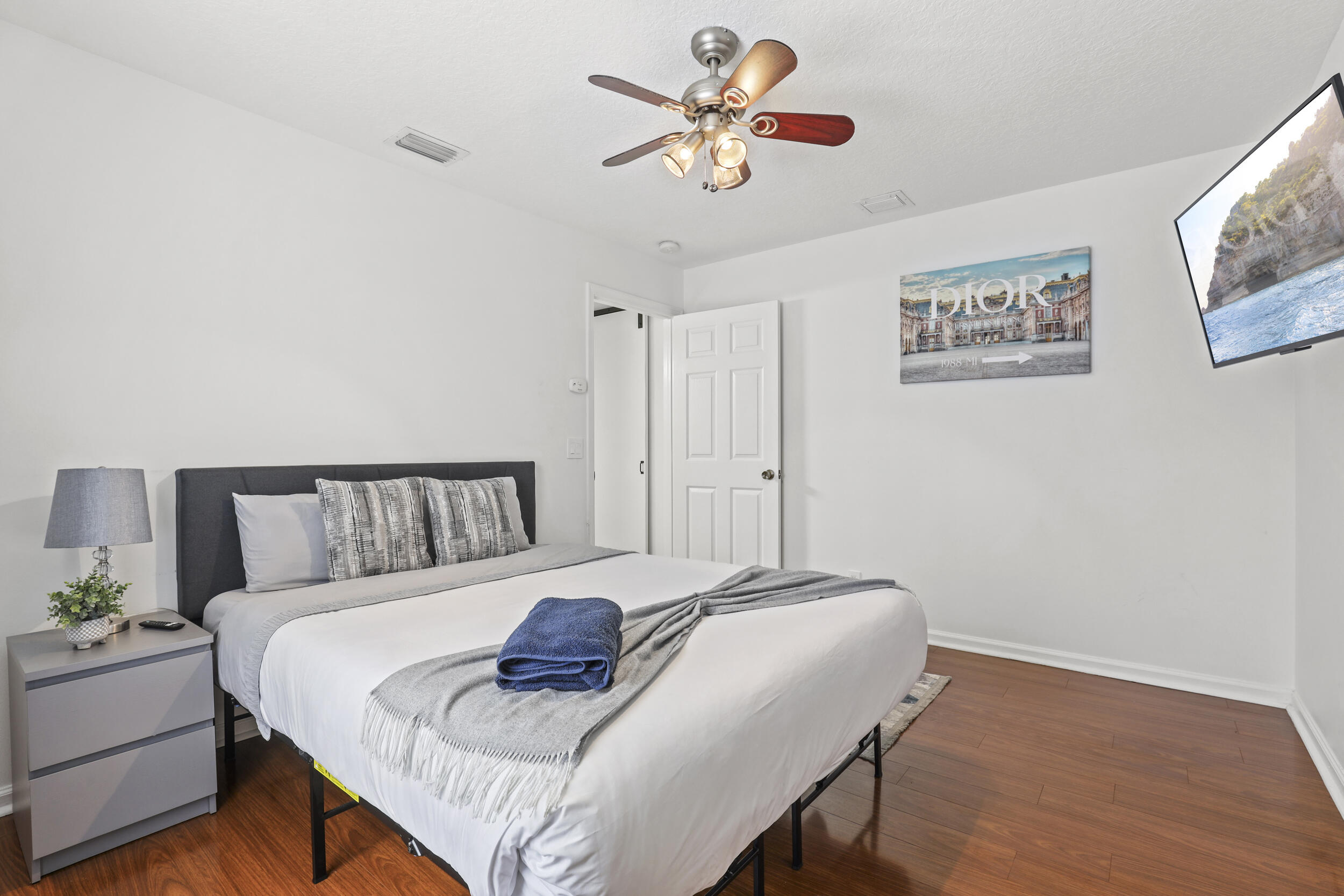 13885 Sheffield Street Property Photo 22