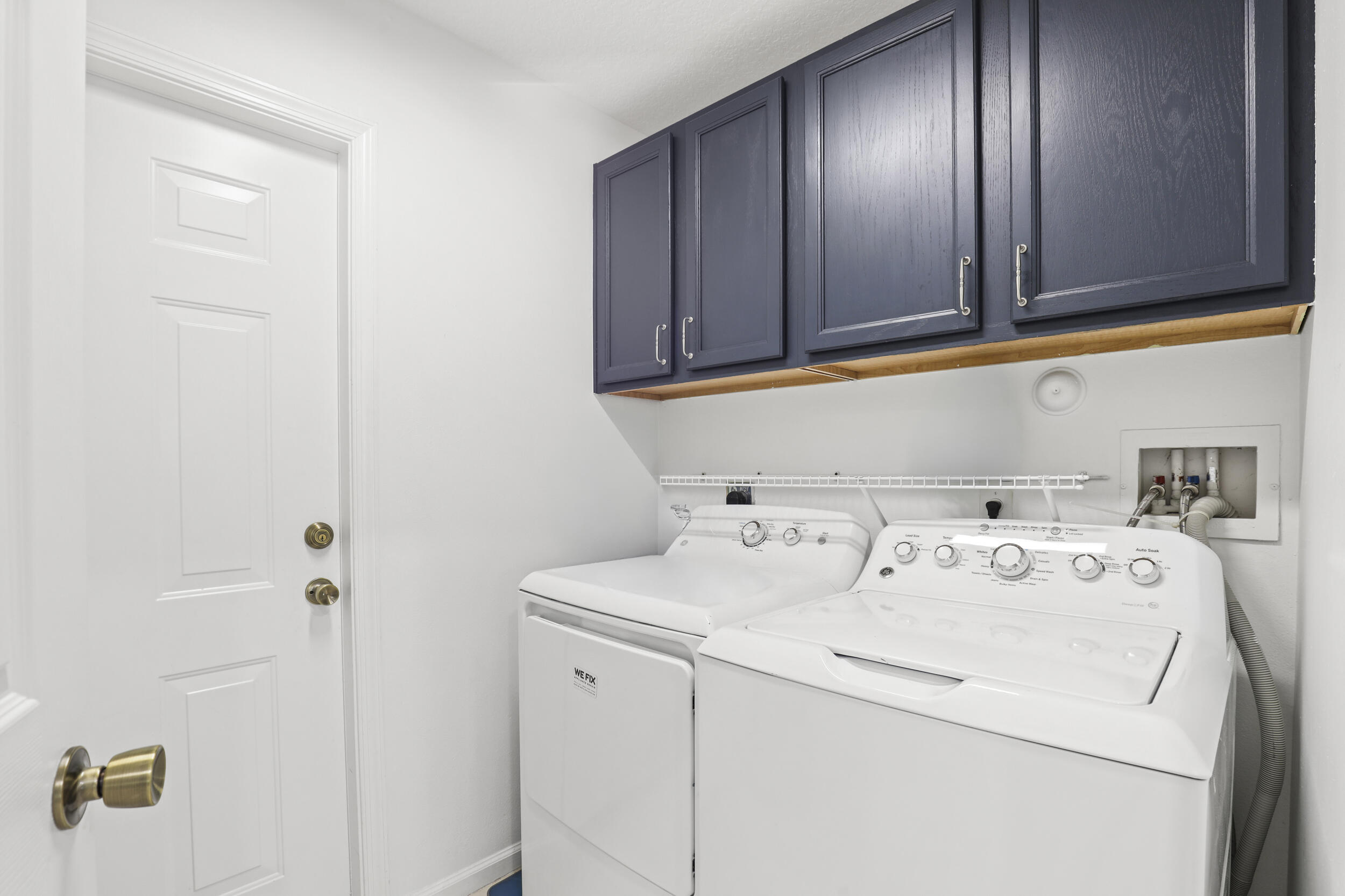 13885 Sheffield Street Property Photo 26