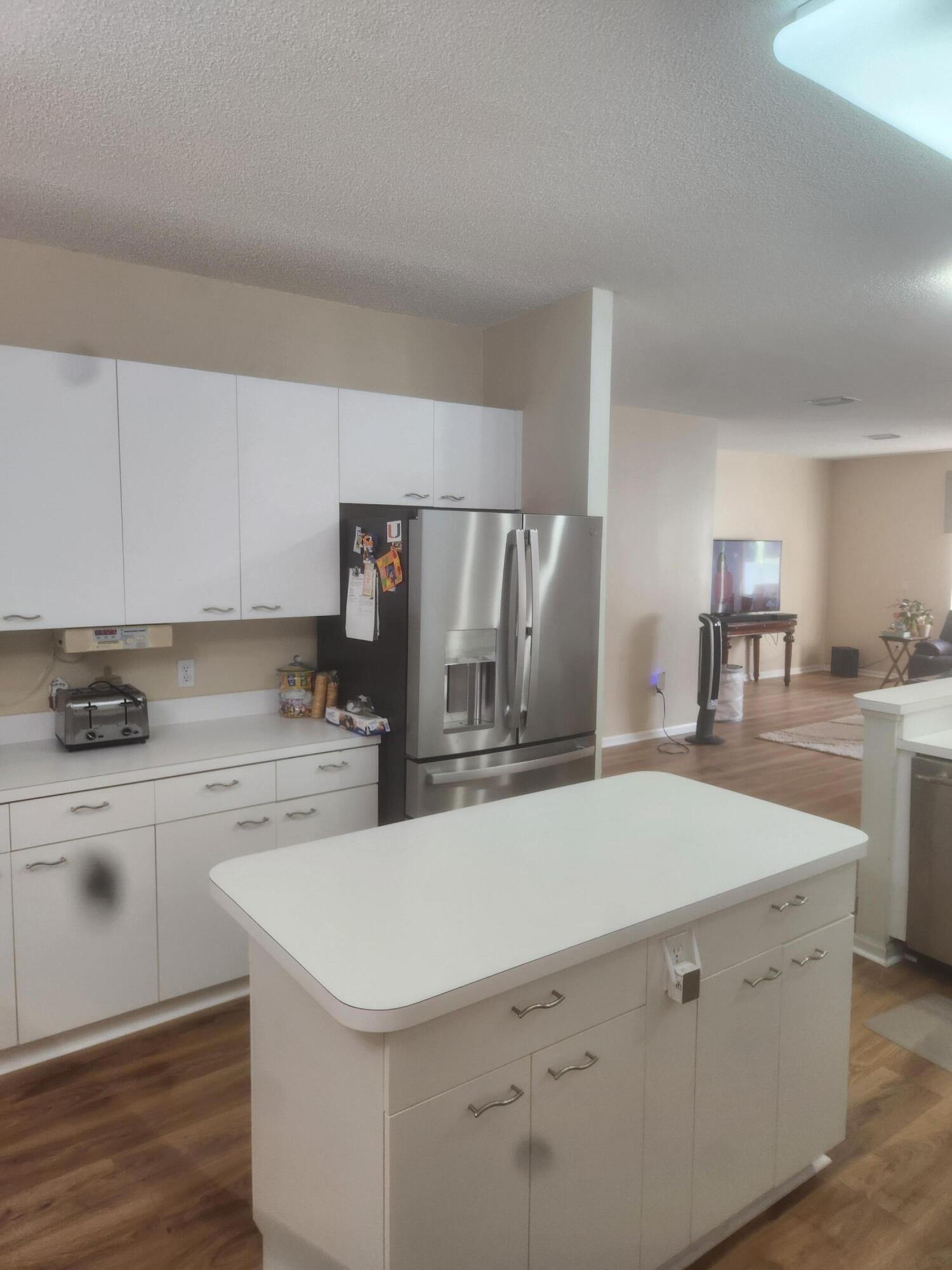 15729 Nw Tenth Street Nw Property Photo 5