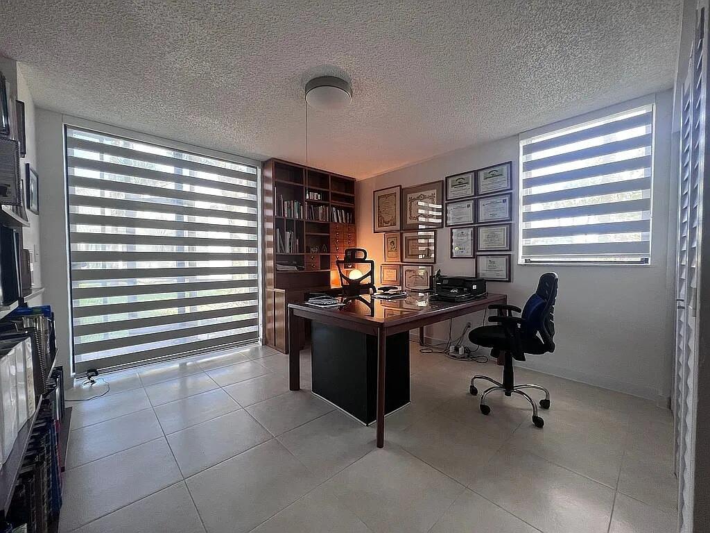 6463 La Costa Drive 105 Property Photo 20