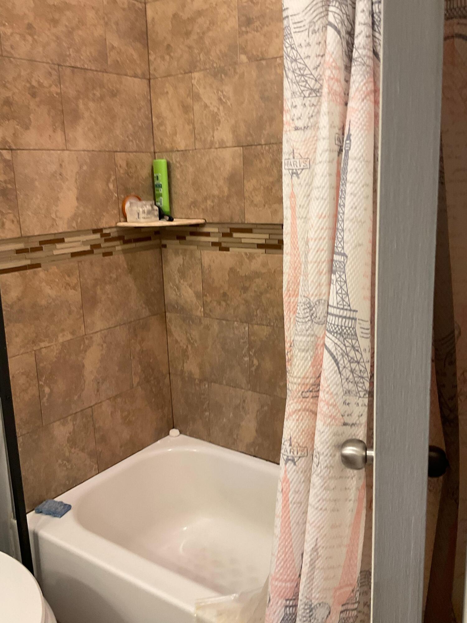 64 Canterbury Lane Property Photo 33