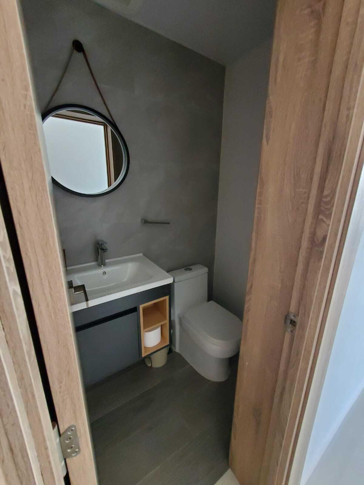 50 C. Los Fereira I8 Property Photo 16