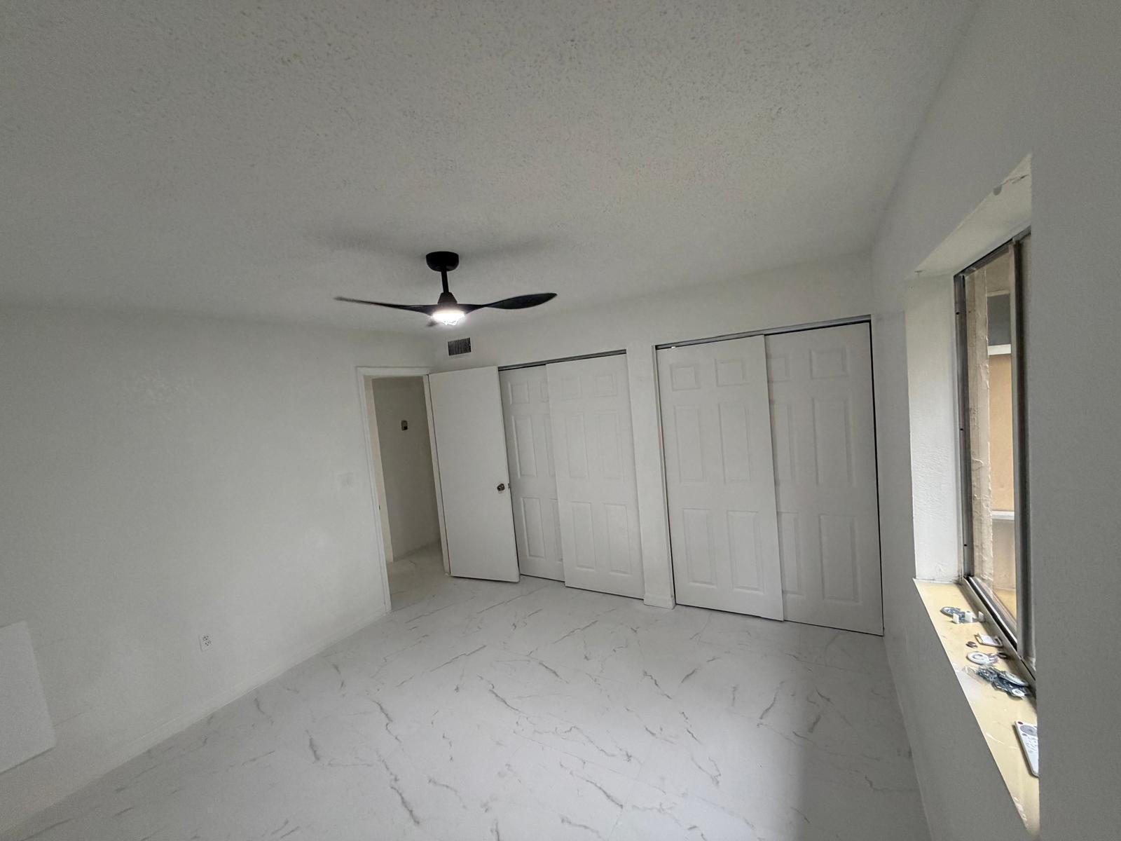 6074 Forest Hill Boulevard 208 Property Photo 11