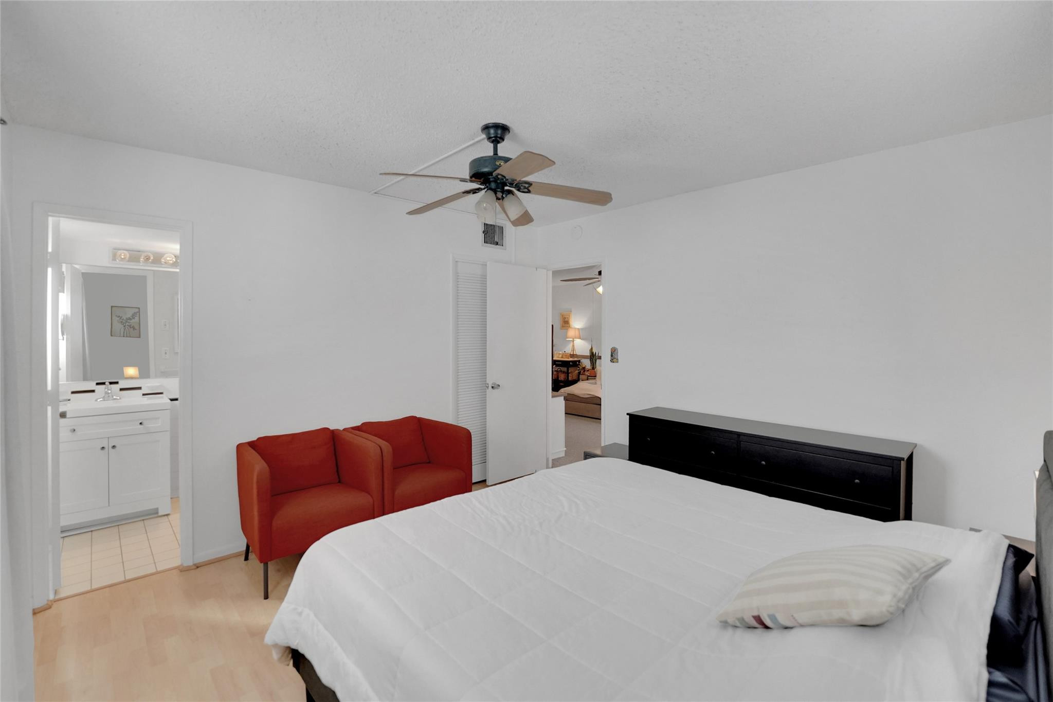 257 S Cypress Road 401 Property Photo 4