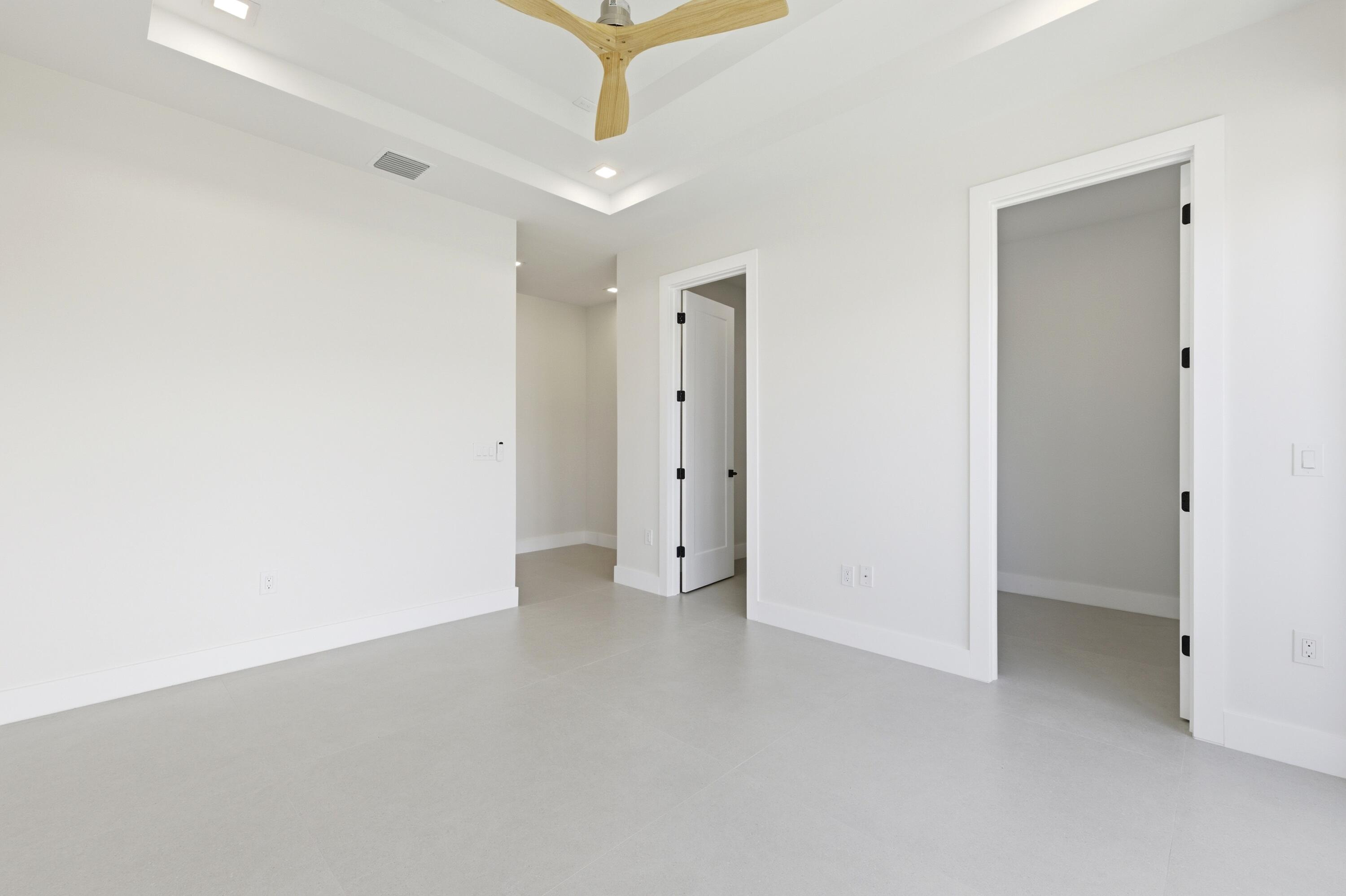 821 Sw 1st Street Property Photo 23