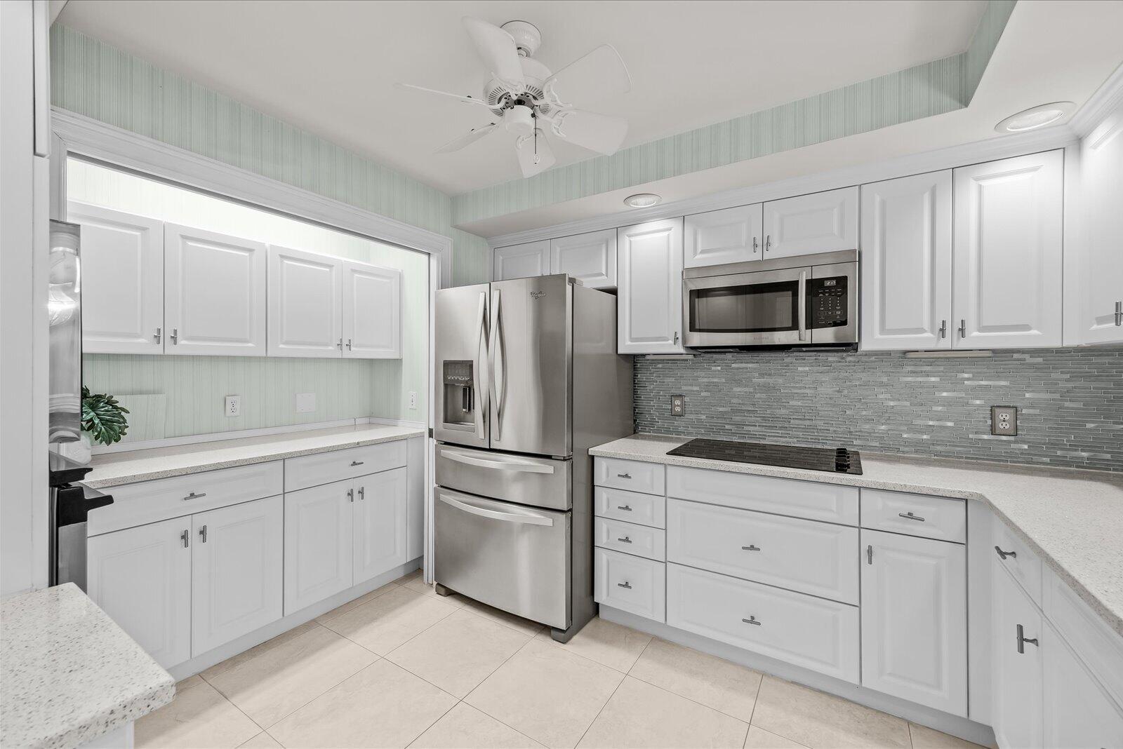 1903 Bay Road 206 Property Photo 4