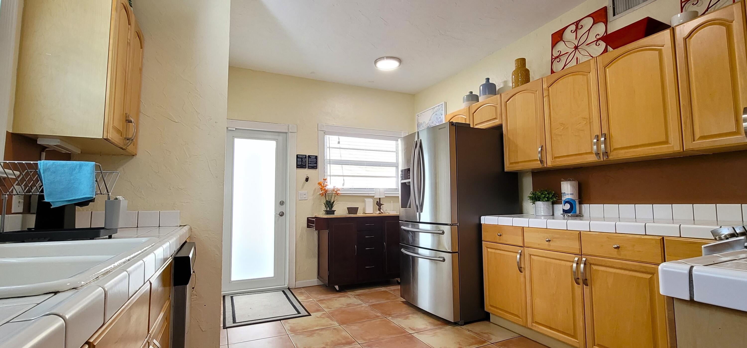 517 31st Street Property Photo 11