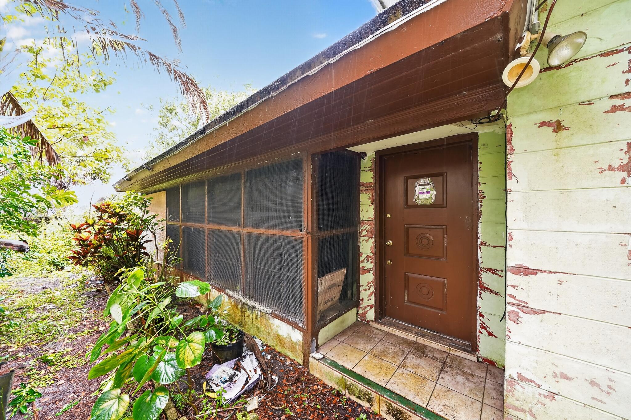 9290 Orange Avenue Property Photo 42
