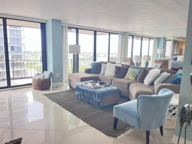4200 N Ocean Drive 2-1104 Property Photo 6